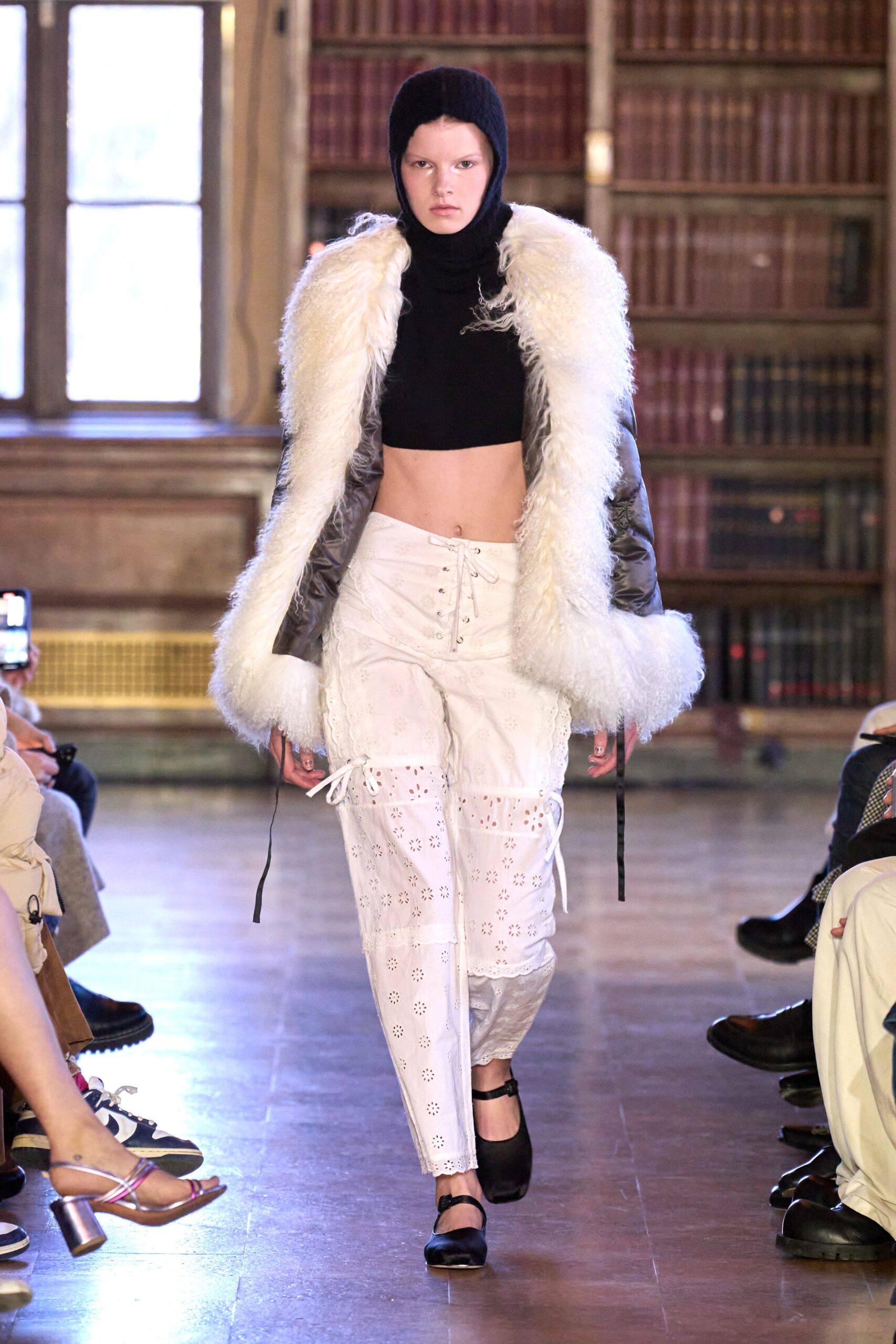 Sandy Liang F/W 23 Look 18
