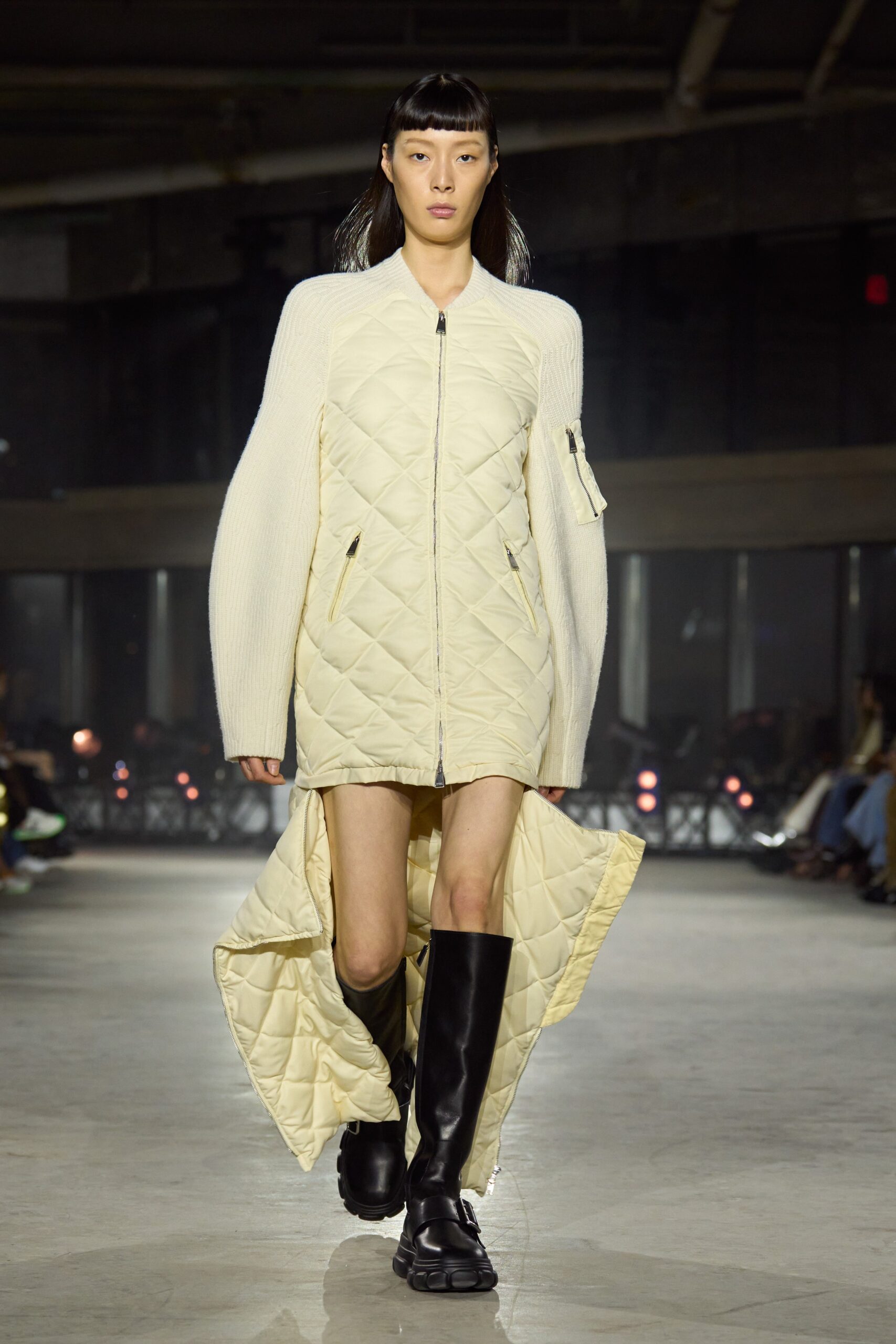 Simkhai F/W 23 Look 18