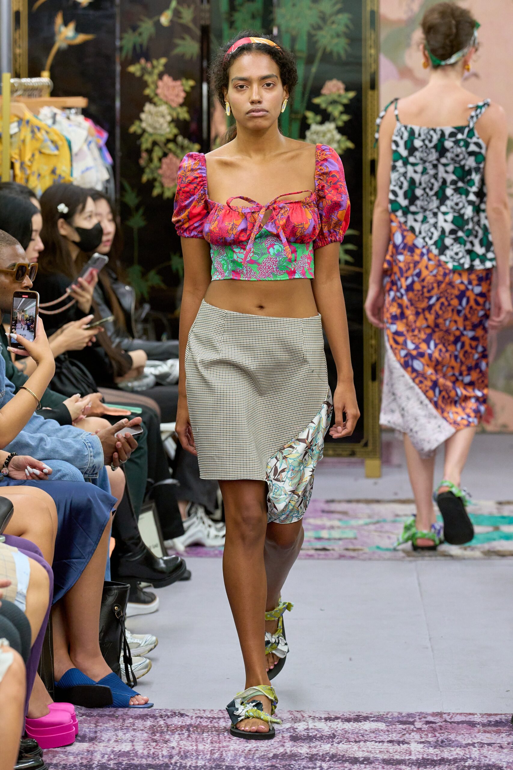 Snow Xue Gao S/S 23 Look 18