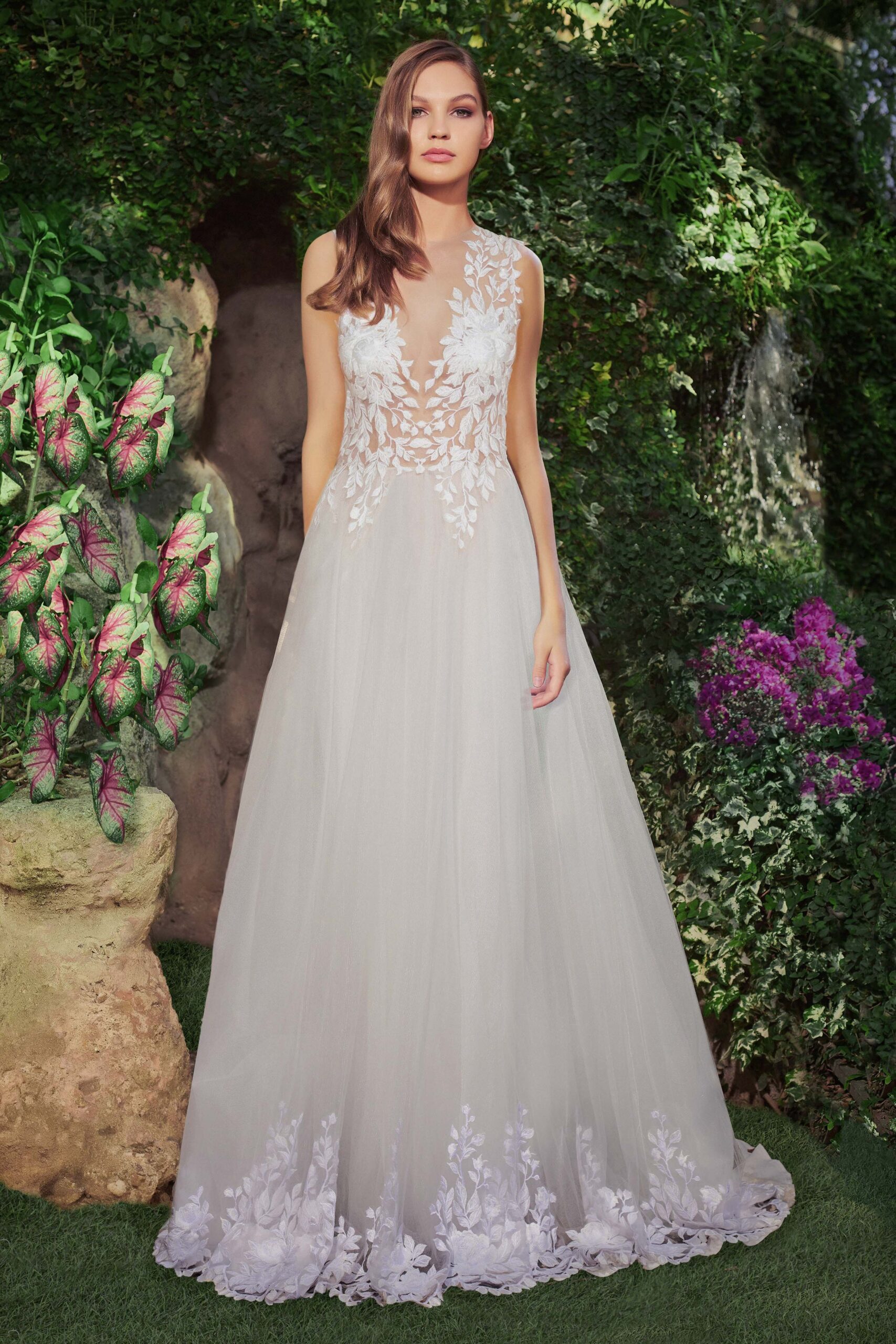 Tadashi Shoji F/W 20 Bridal Look 19