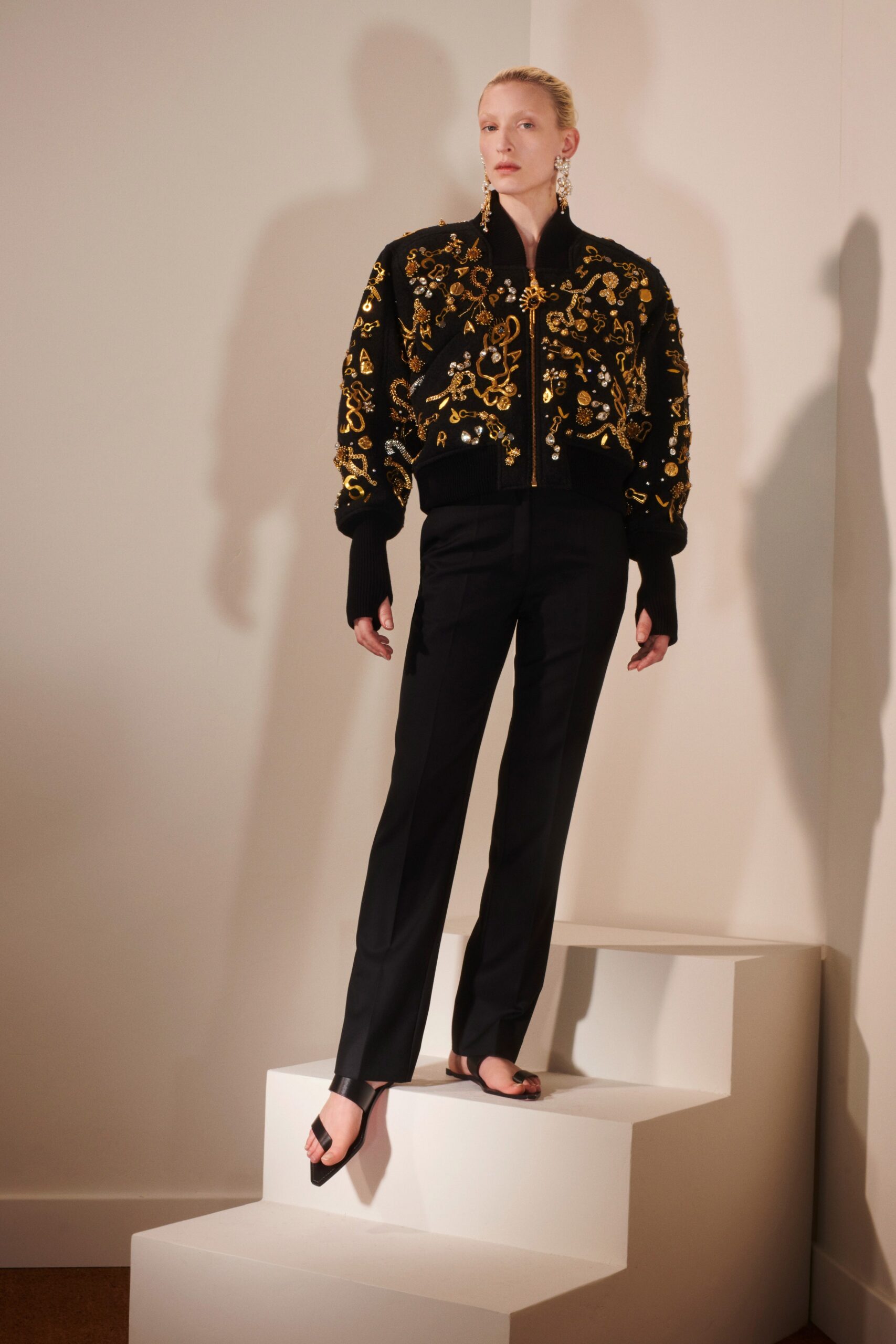 Schiaparelli F/W 20 Look 19