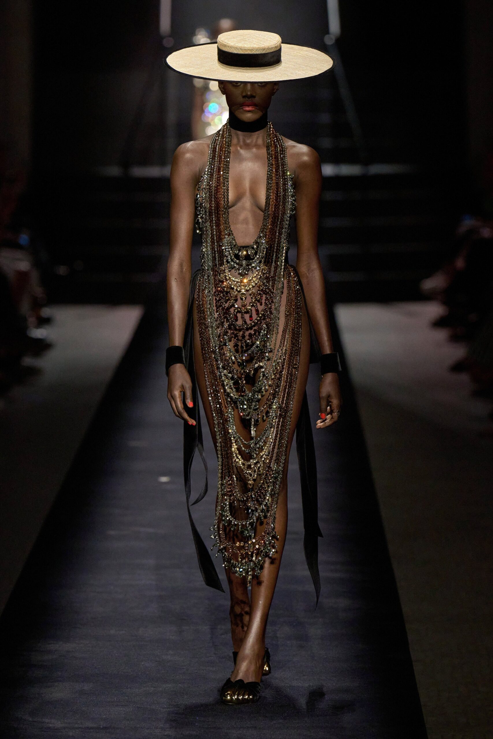Schiaparelli F/W 22 Couture Look 20