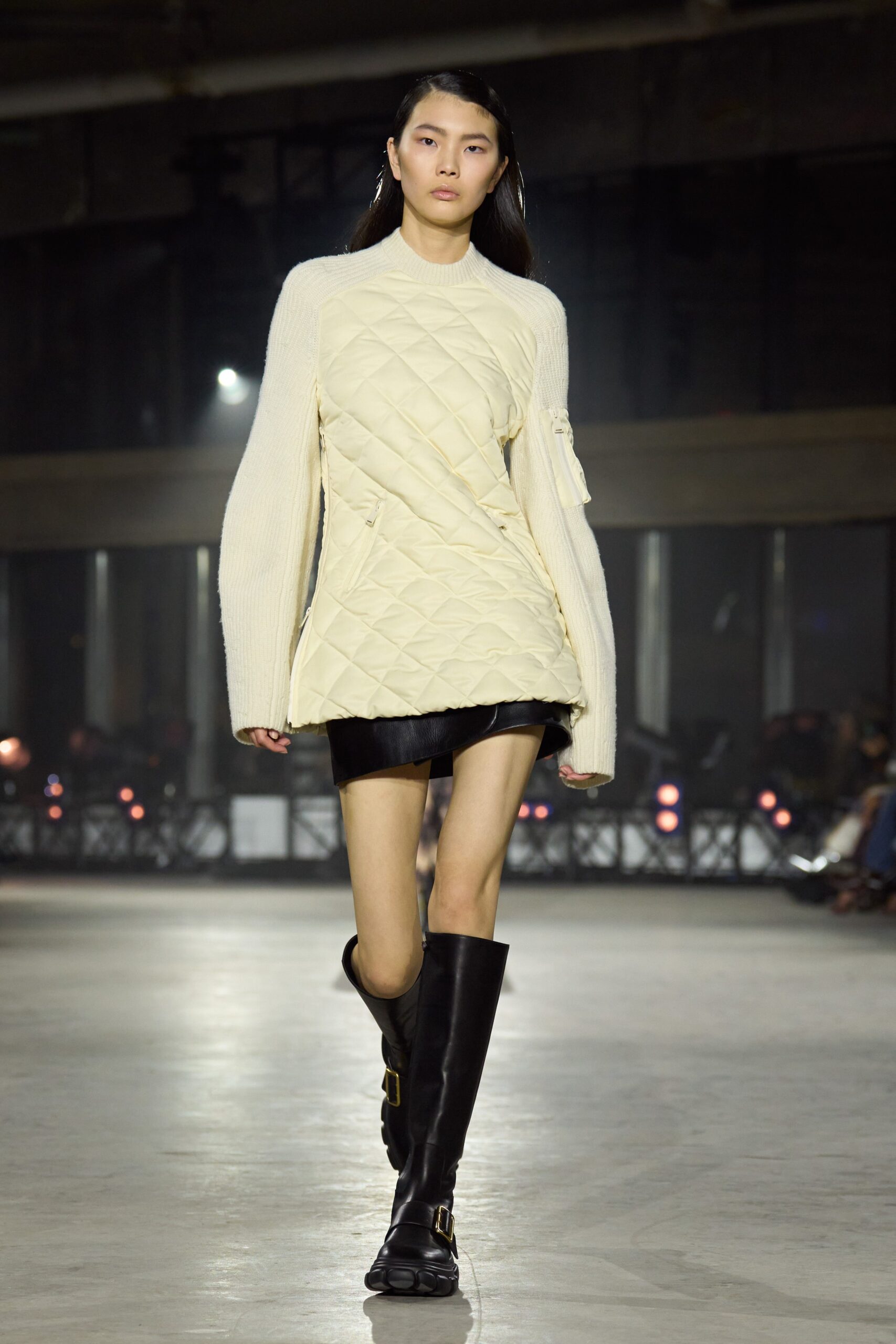 Simkhai F/W 23 Look 20