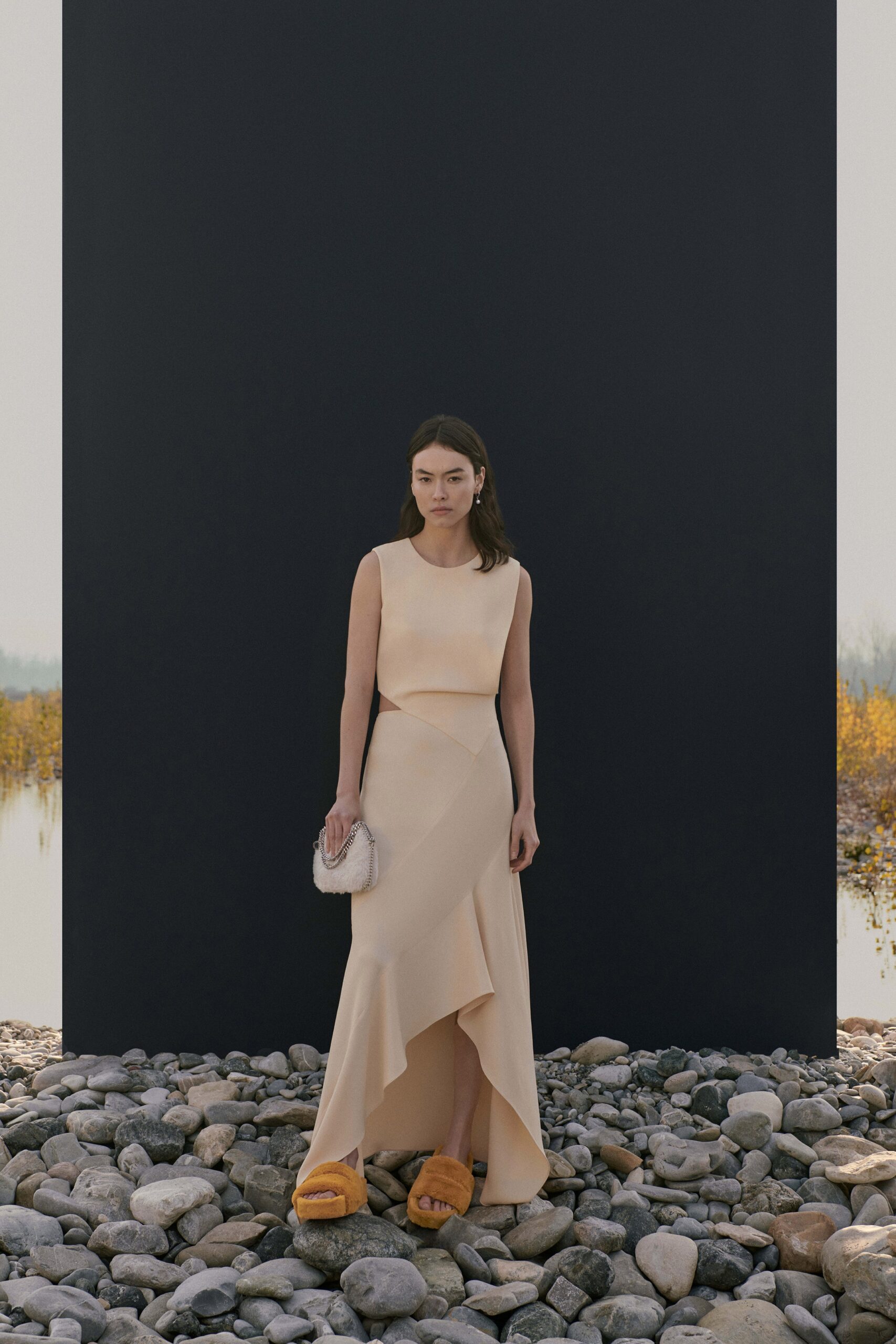 Stella McCartney F/W 23 Look 20