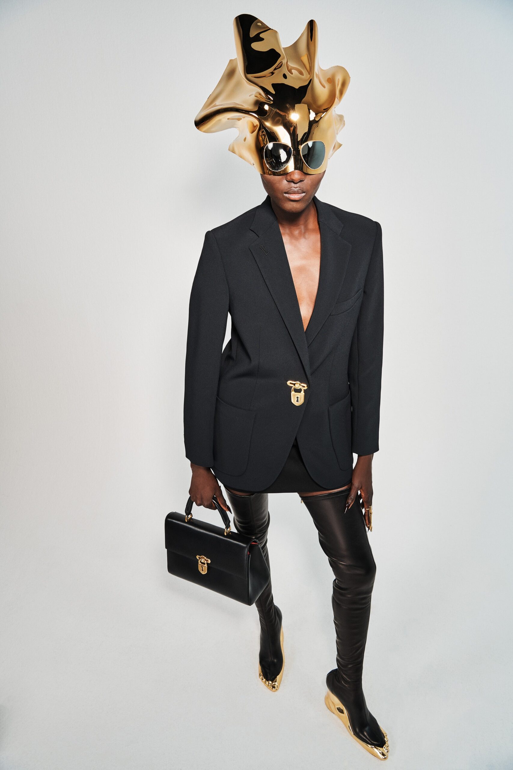 Schiaparelli F/W 21 Look 21