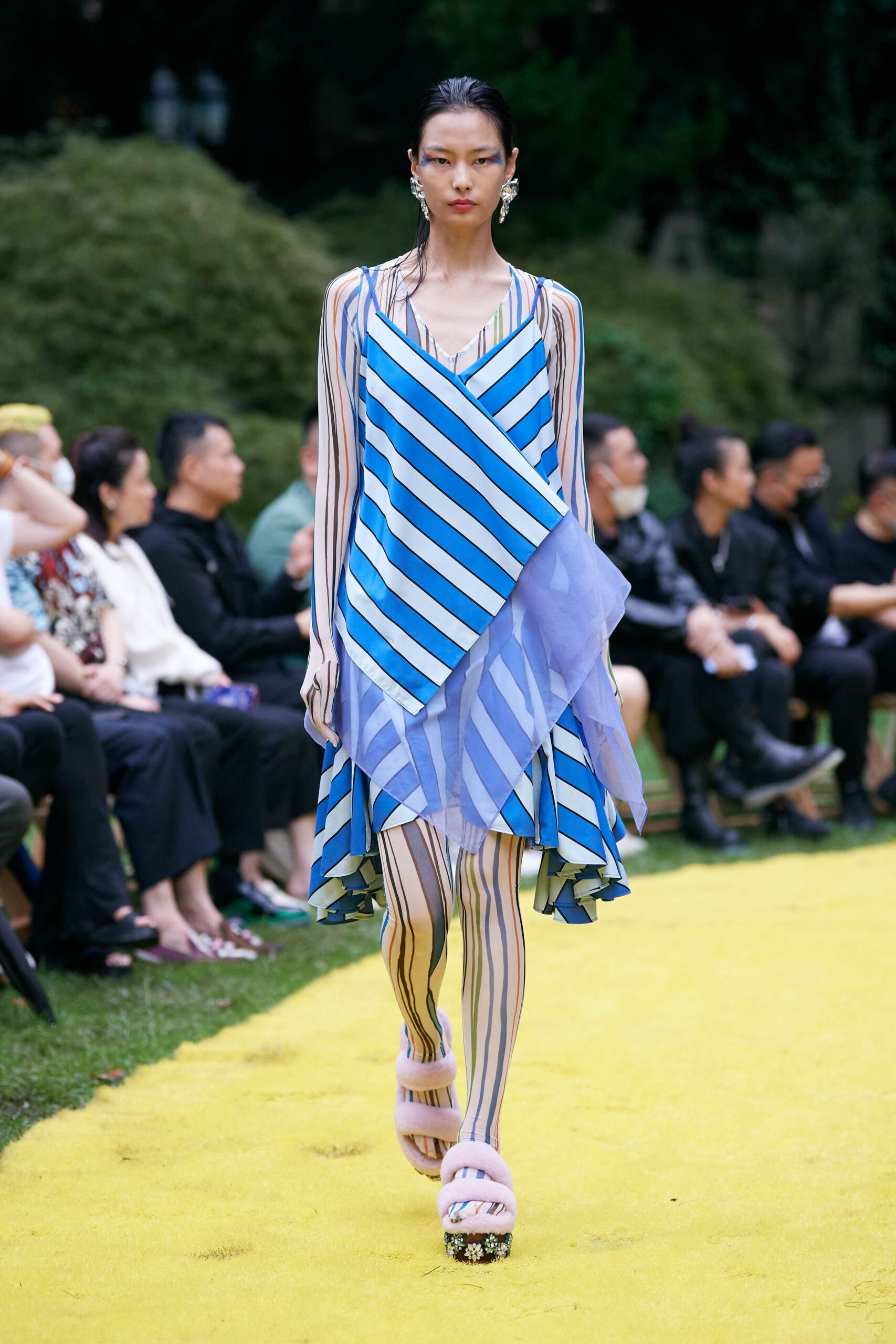 Shuting Qiu Shanghai S/S 22 Look 21