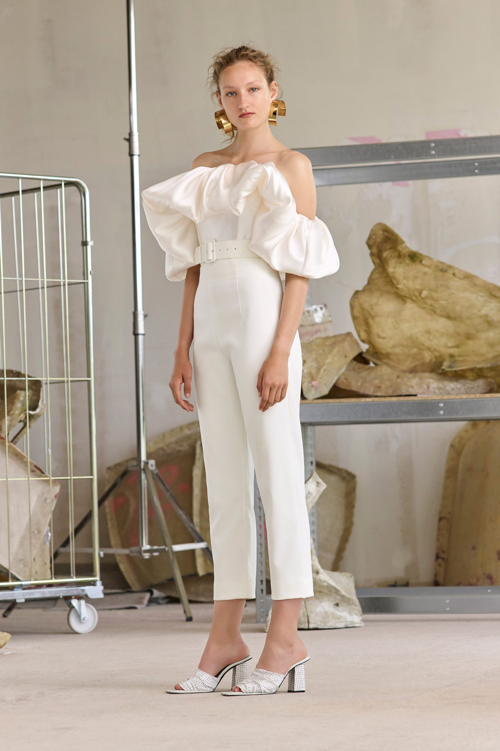 Solace London Resort 20 Look 21