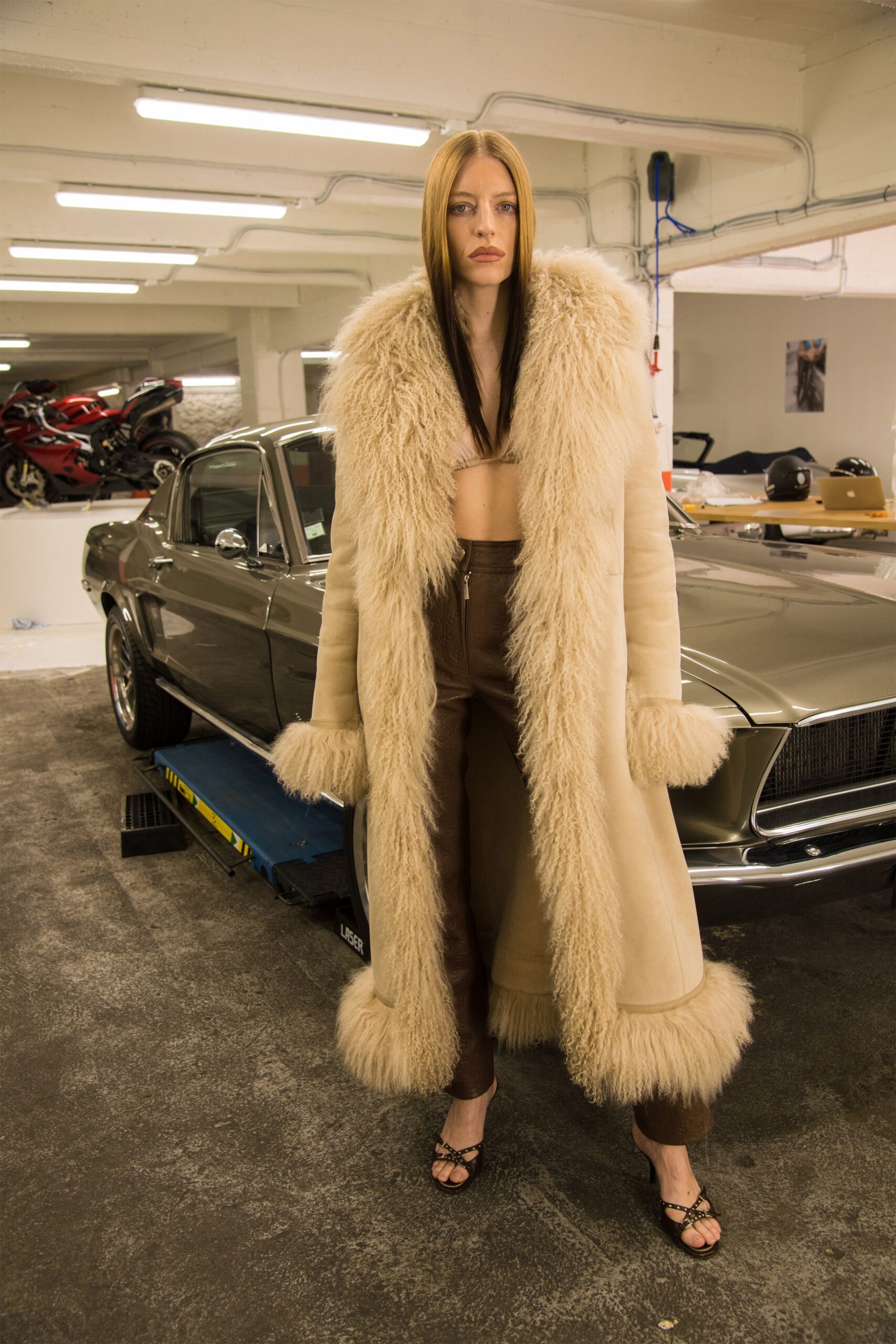 Saks Potts F/W 20 Look 22