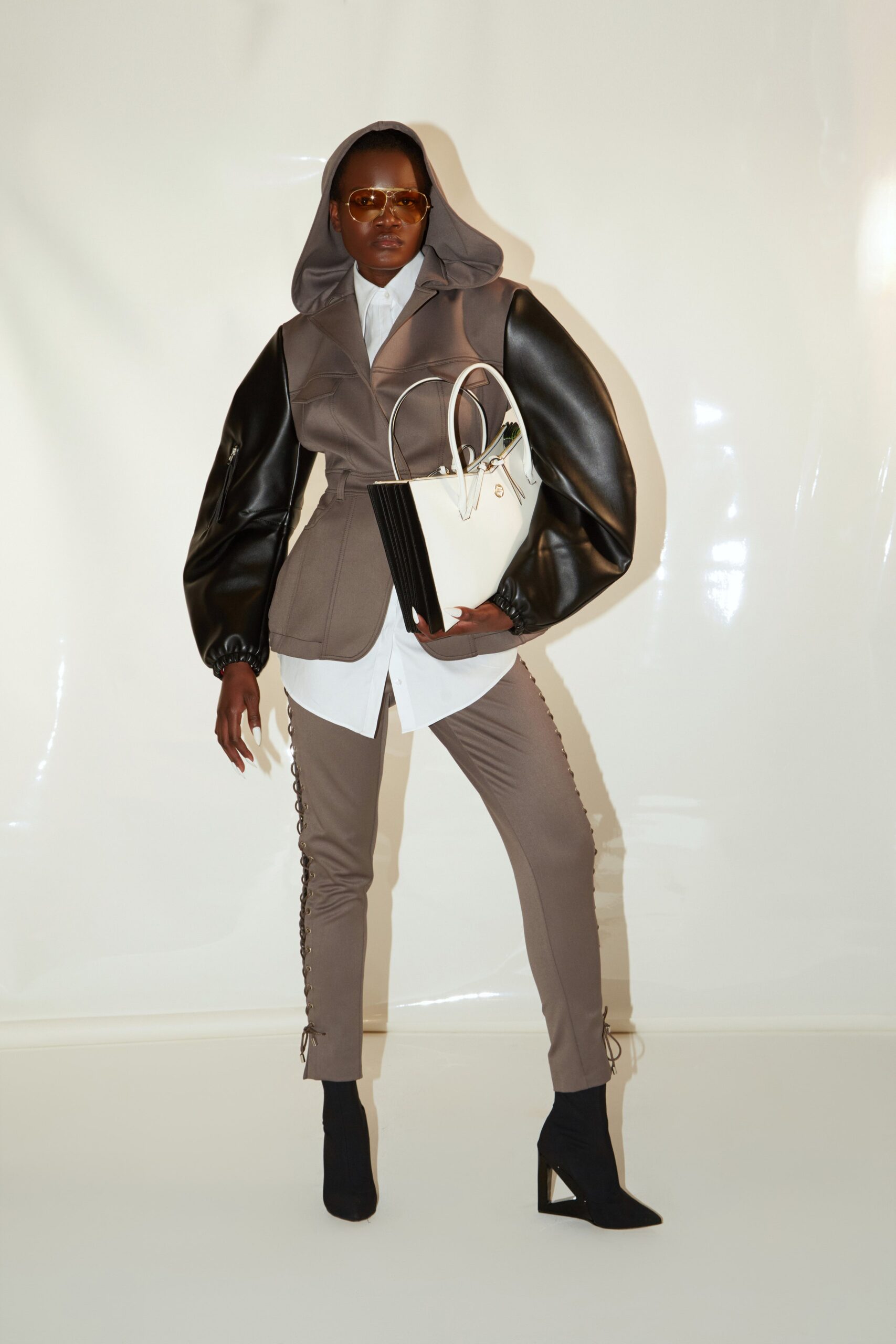 Sara Battaglia F/W 22 Look 22