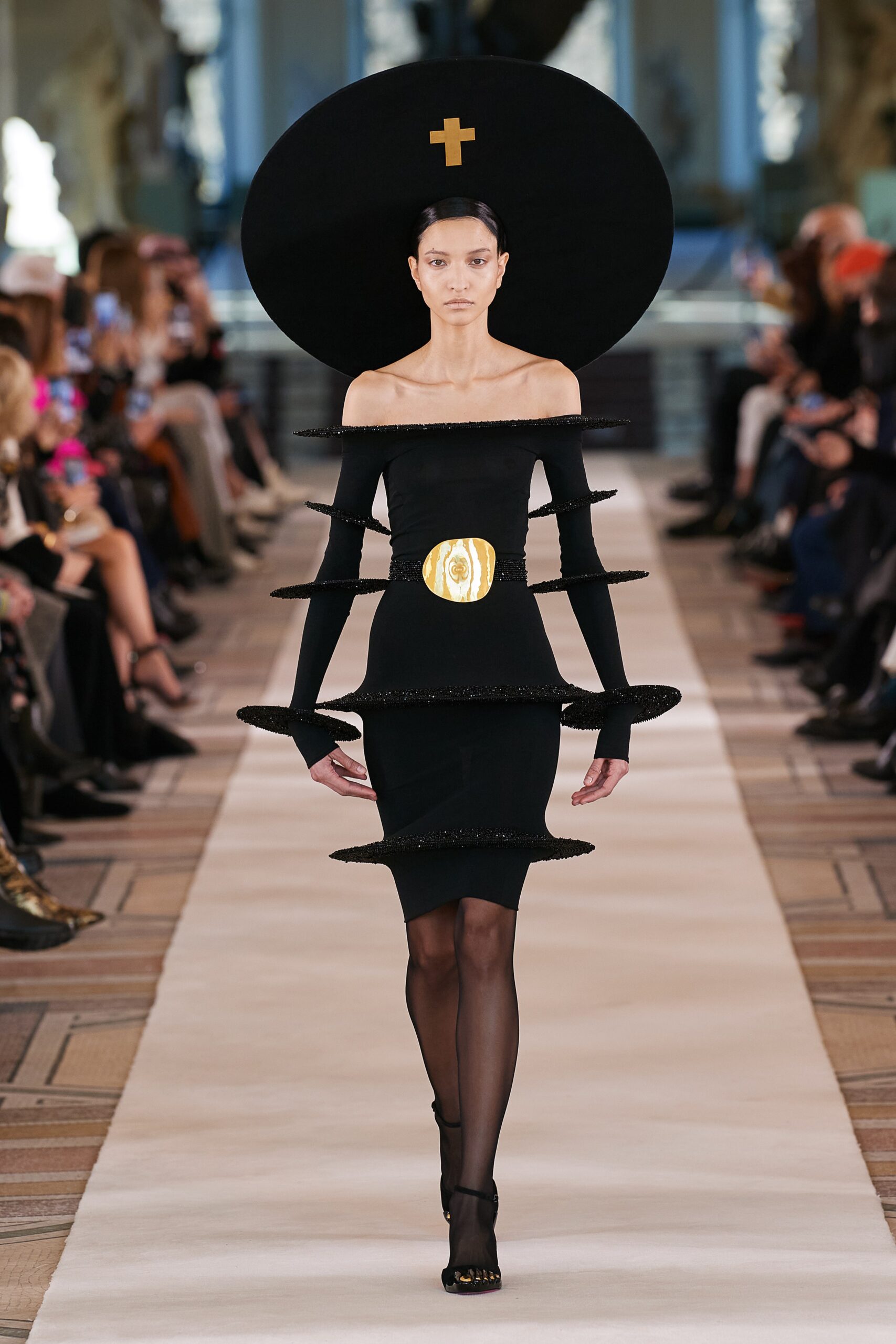 Schiaparelli S/S 22 Couture Look 22