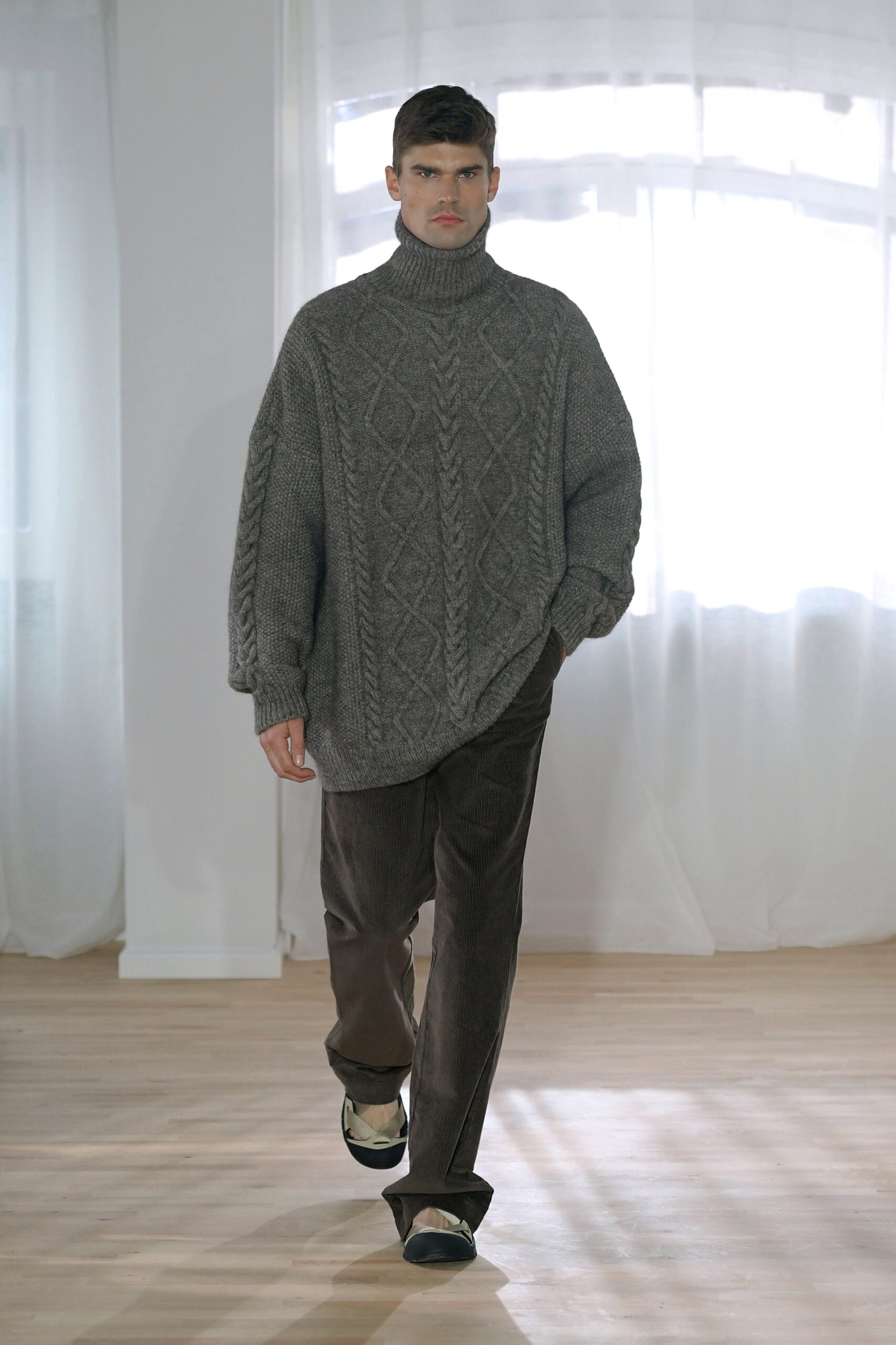 Skall Studio Copenhagen F/W 22 Look 22