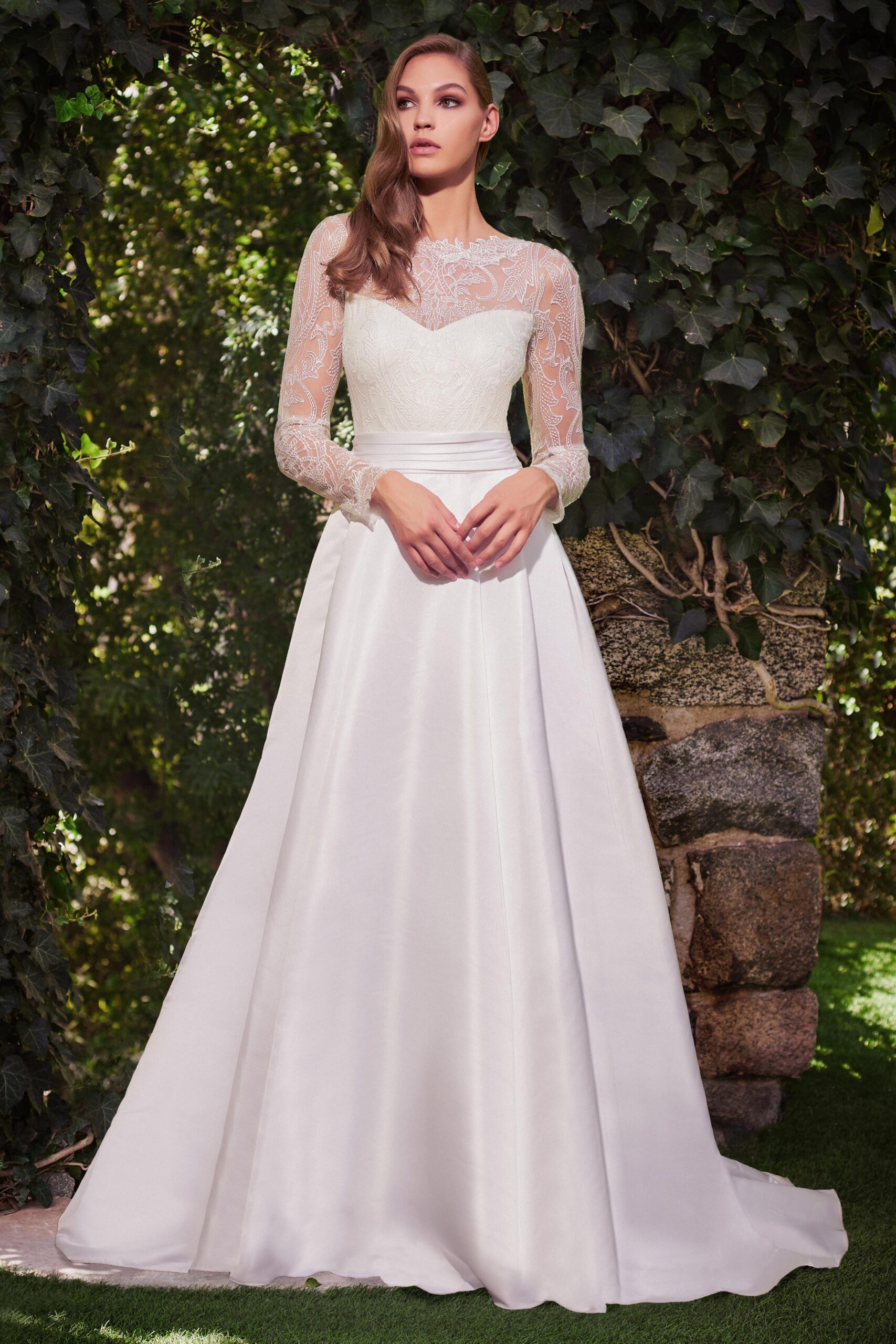 Tadashi Shoji F/W 20 Bridal Look 22