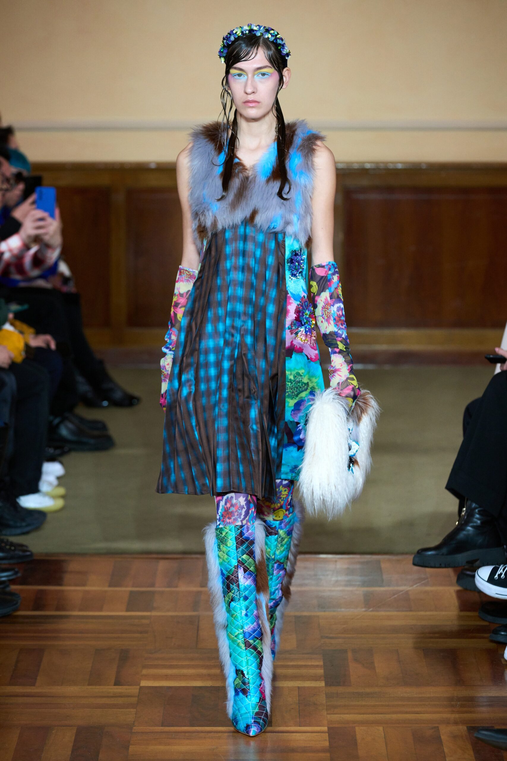 Shuting Qiu F/W 23 Look 22