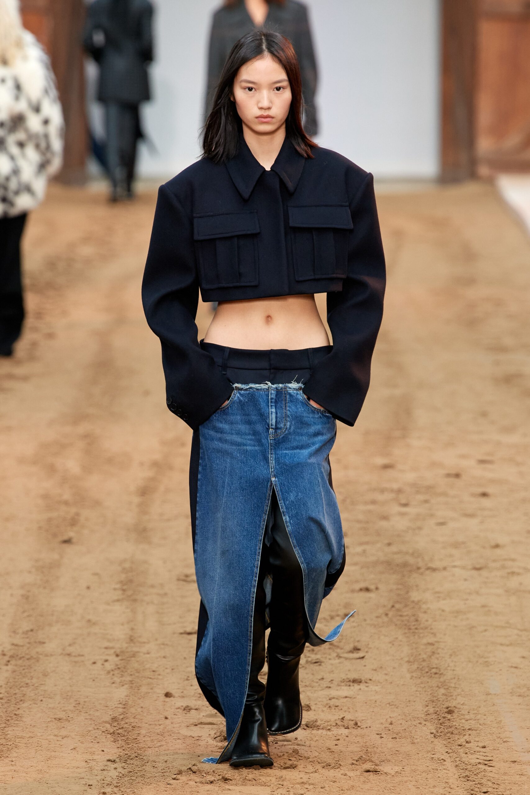 Stella McCartney F/W 23 Look 22