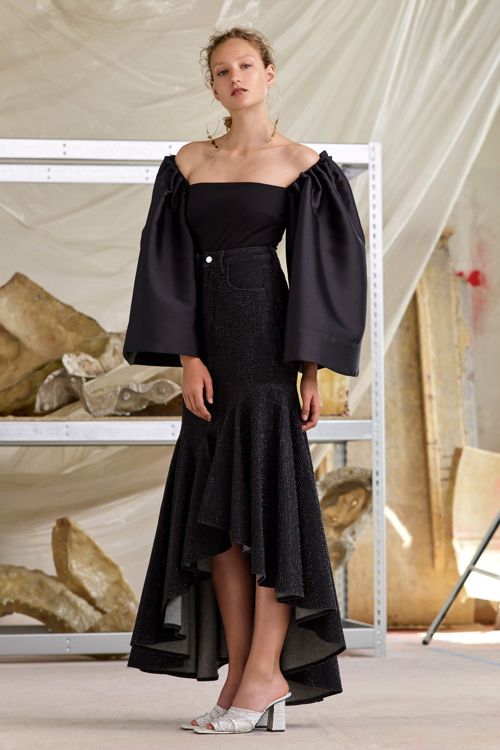 Solace London Resort 20 Look 23