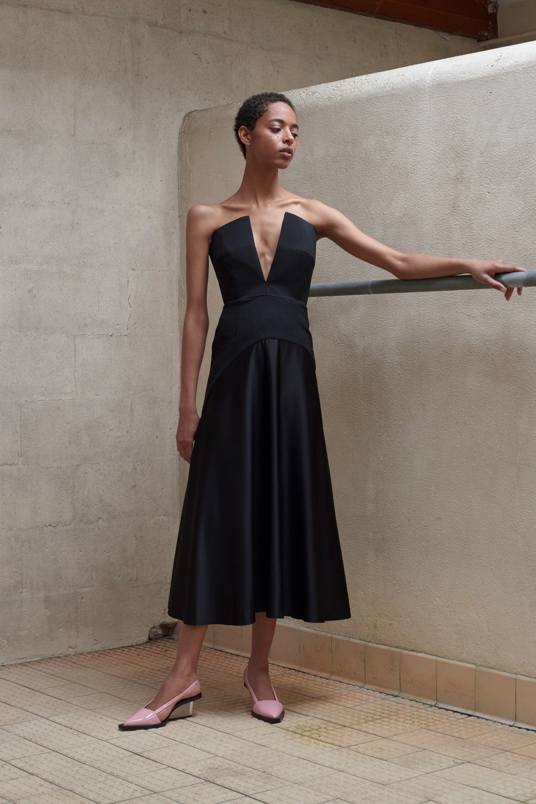 Solace London Resort 19 Look 23