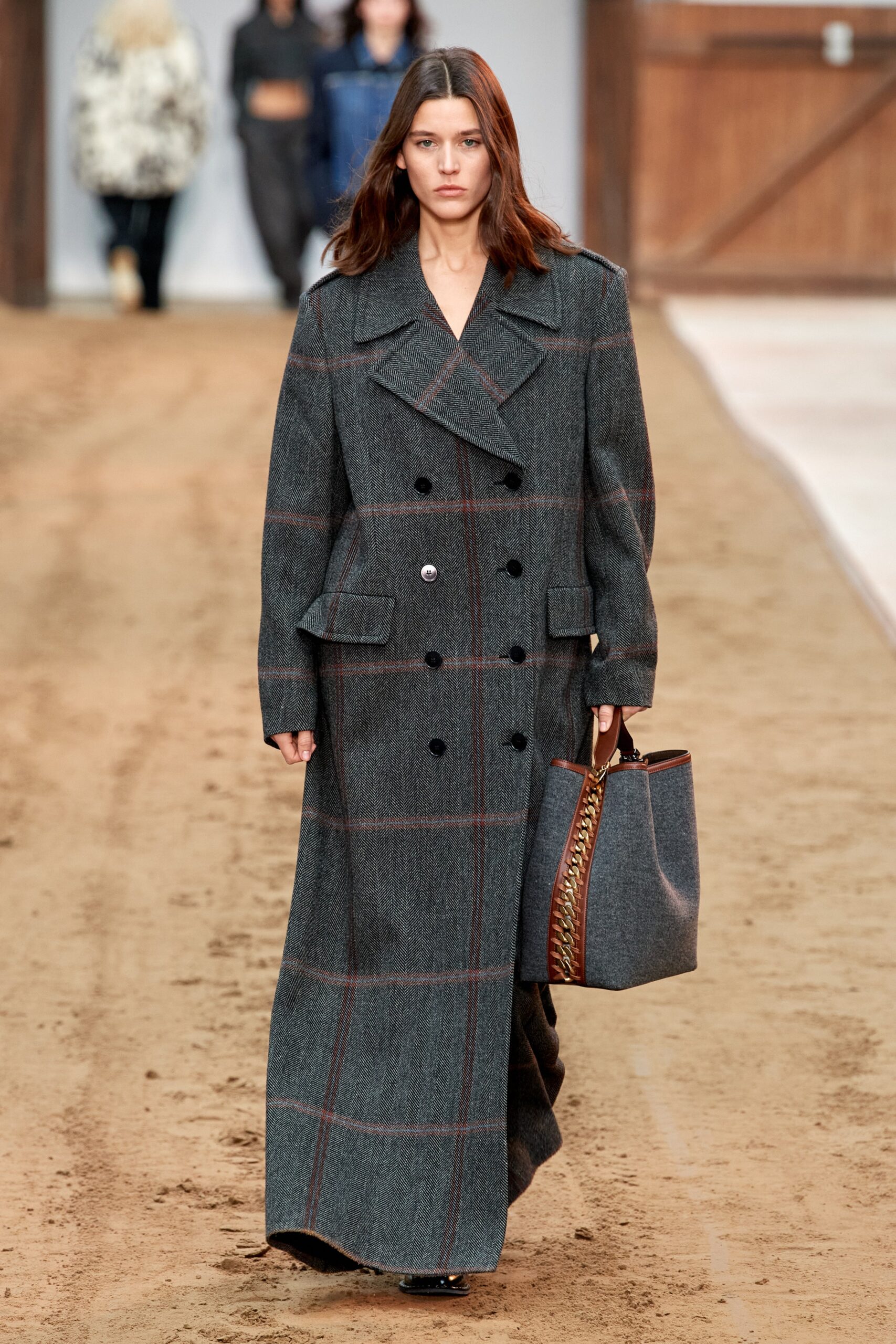 Stella McCartney F/W 23 Look 23
