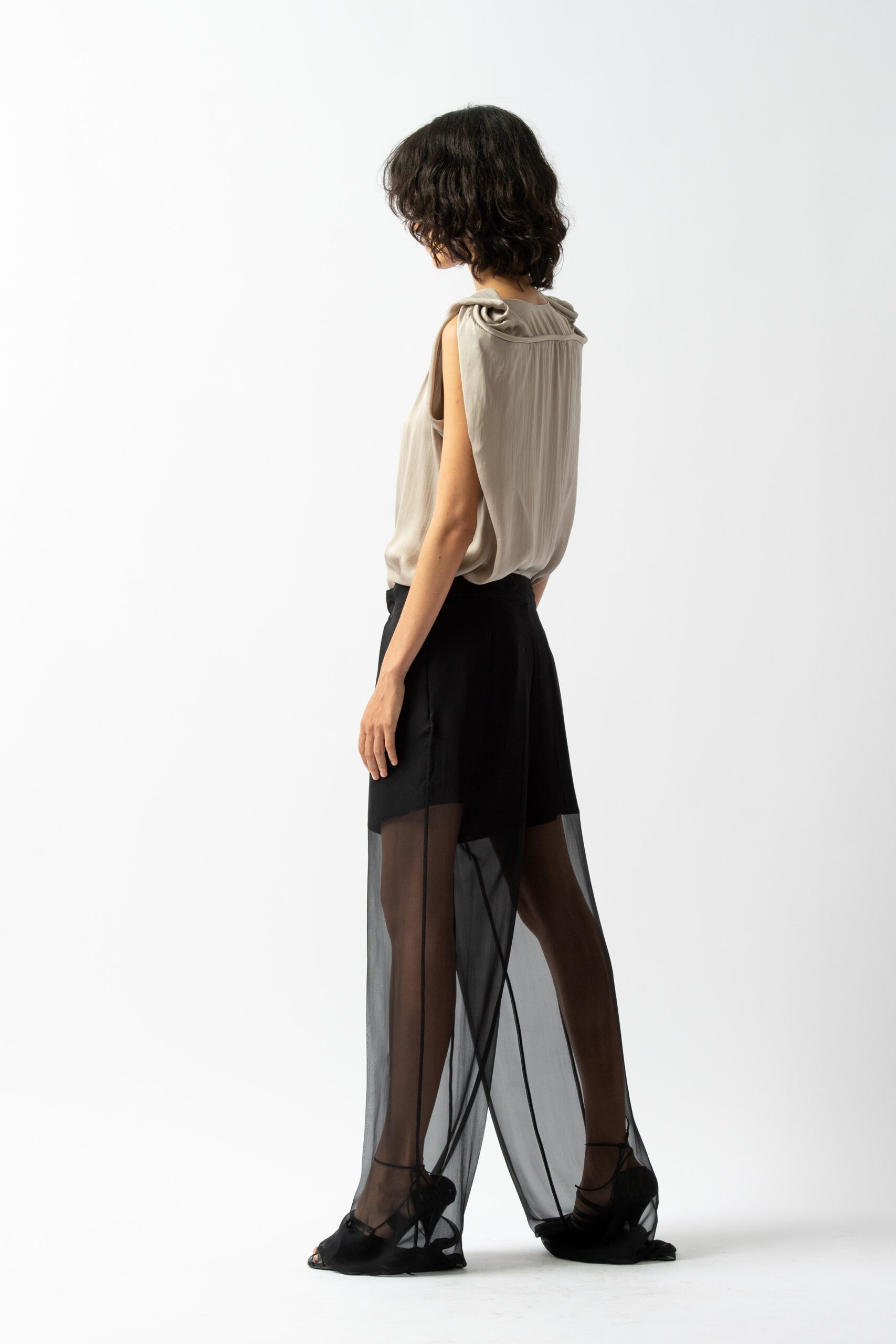 Sharon Wauchob S/S 22 Look 23