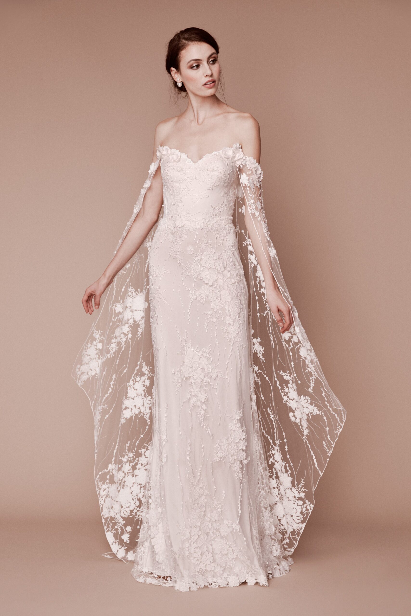 Tadashi Shoji F/W 19 Bridal Look 24