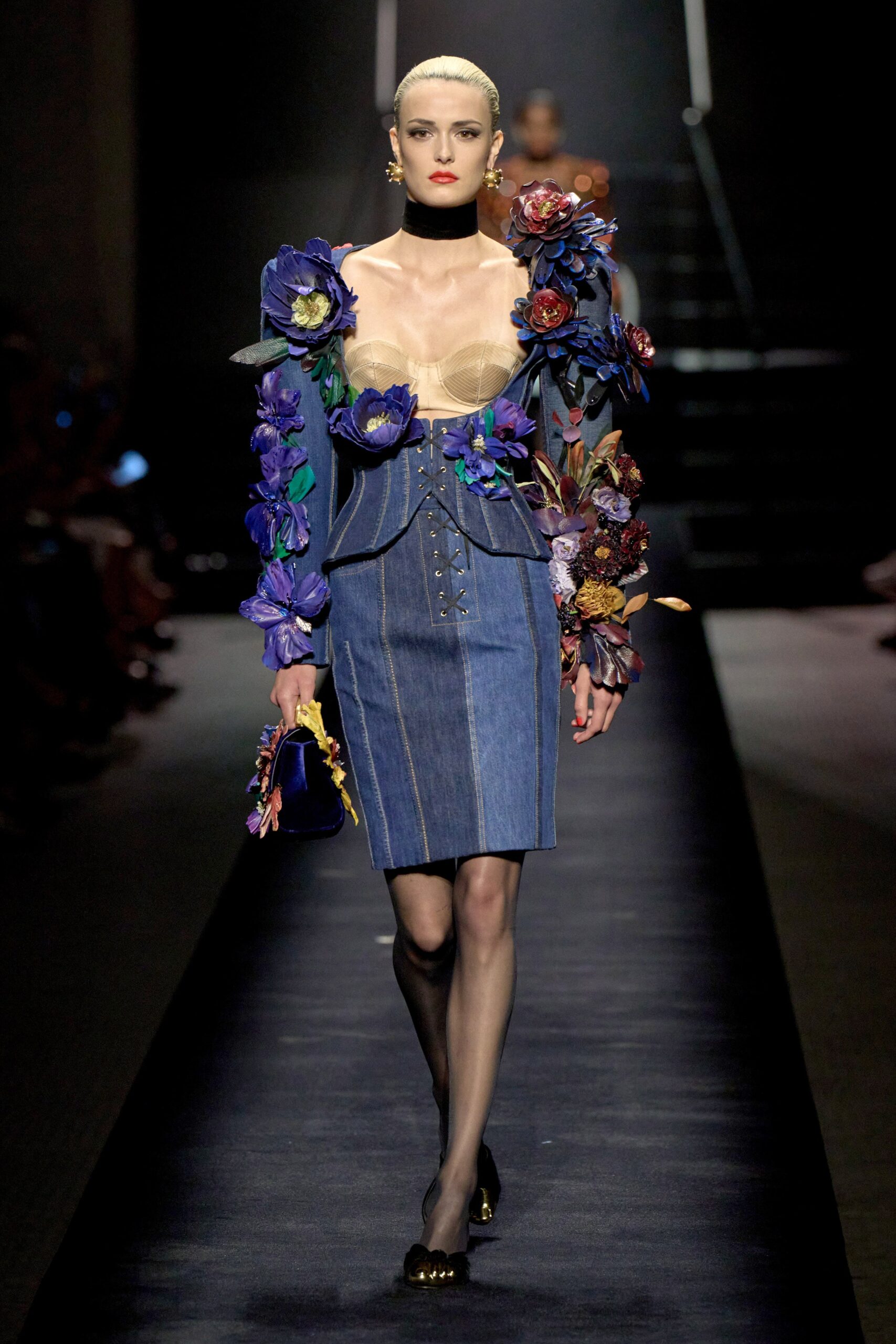 Schiaparelli F/W 22 Couture Look 24