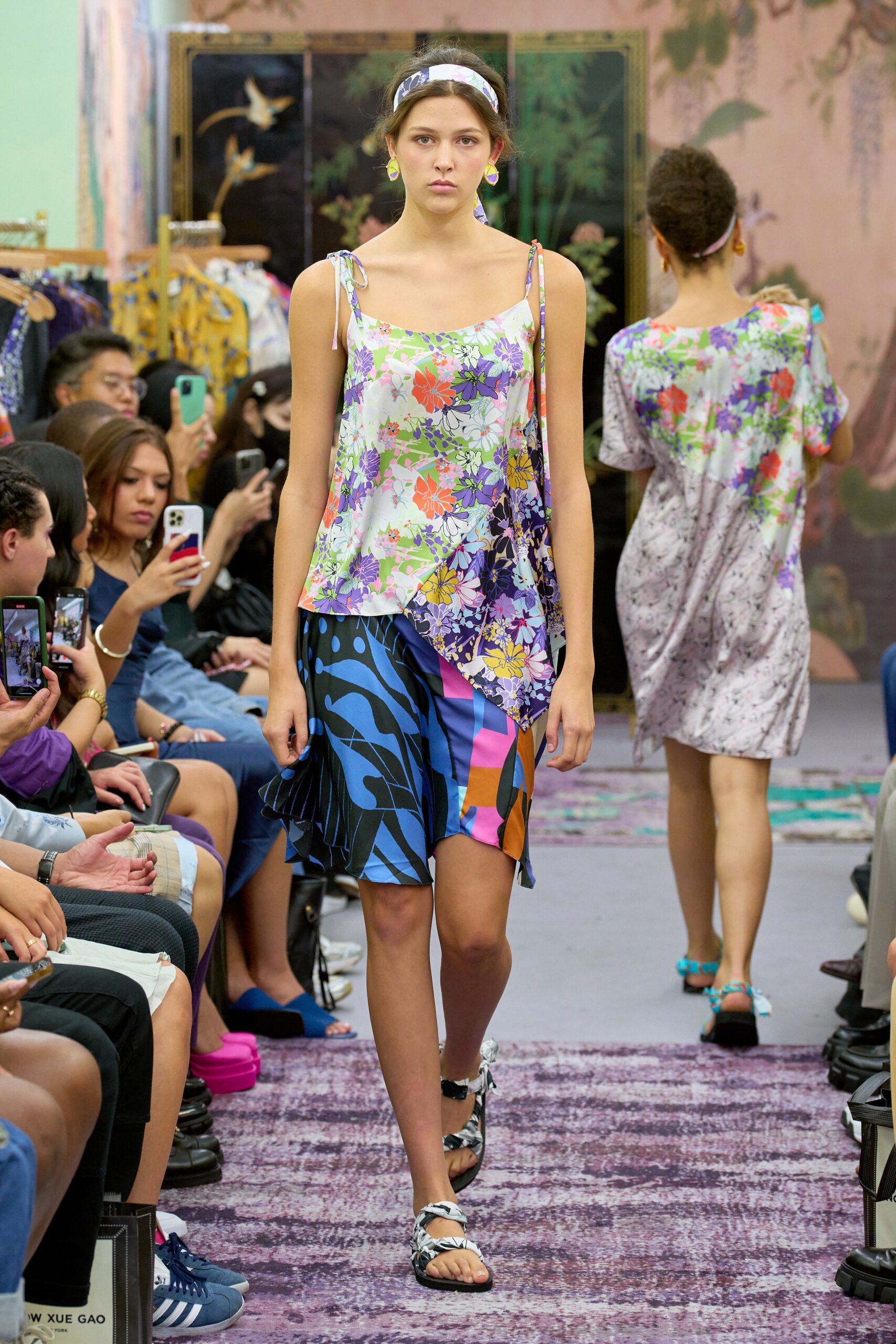 Snow Xue Gao S/S 23 Look 24