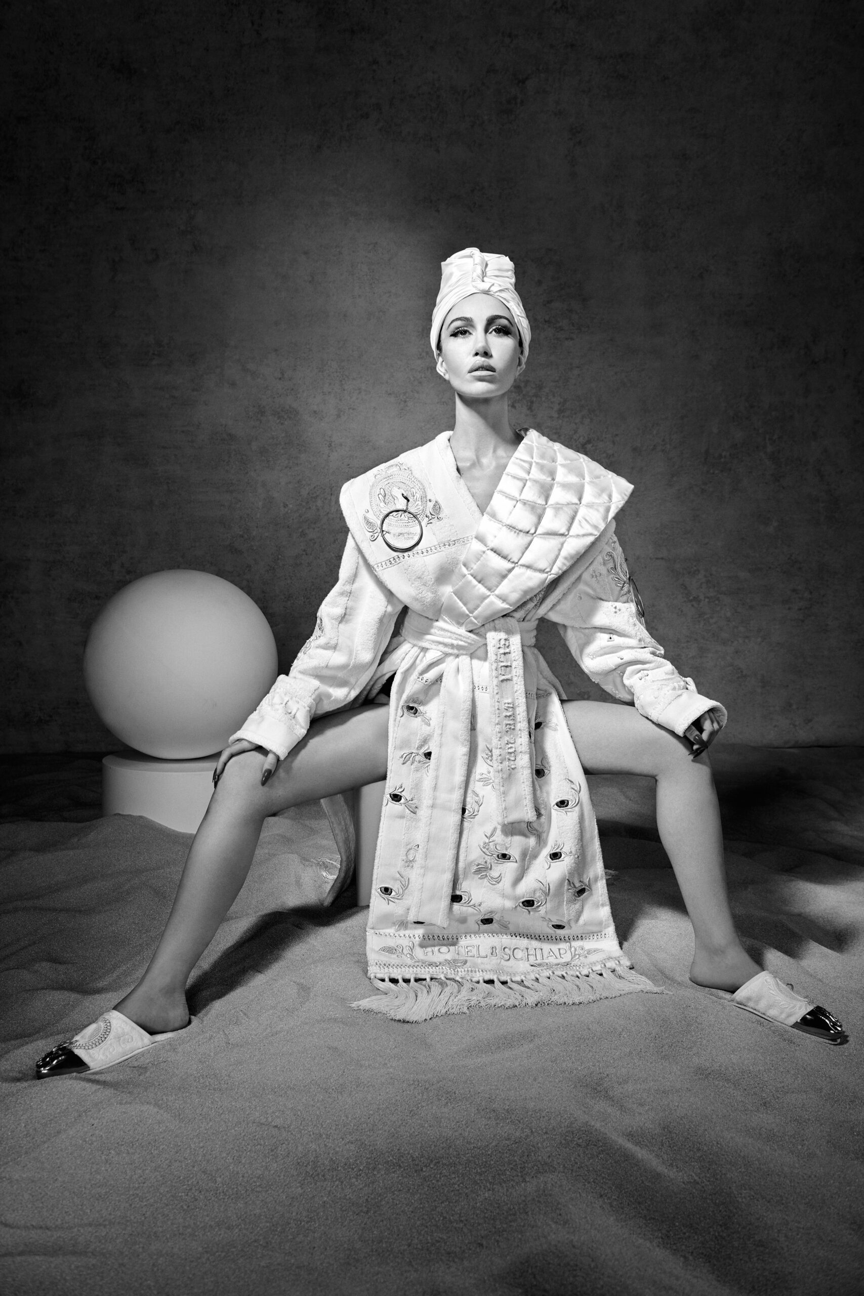 Schiaparelli S/S 22 Look 25