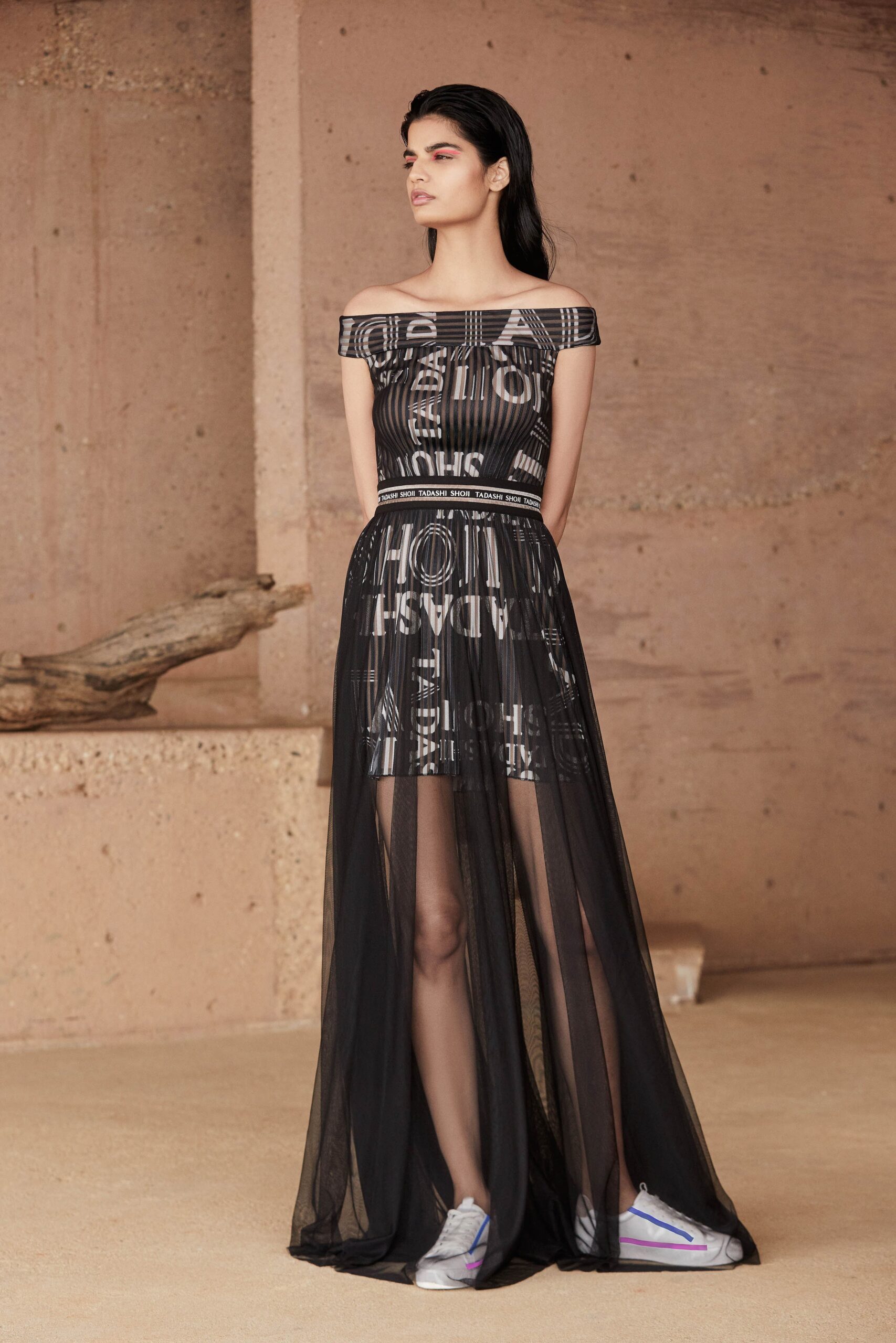 Tadashi Shoji Resort 19 Look 25