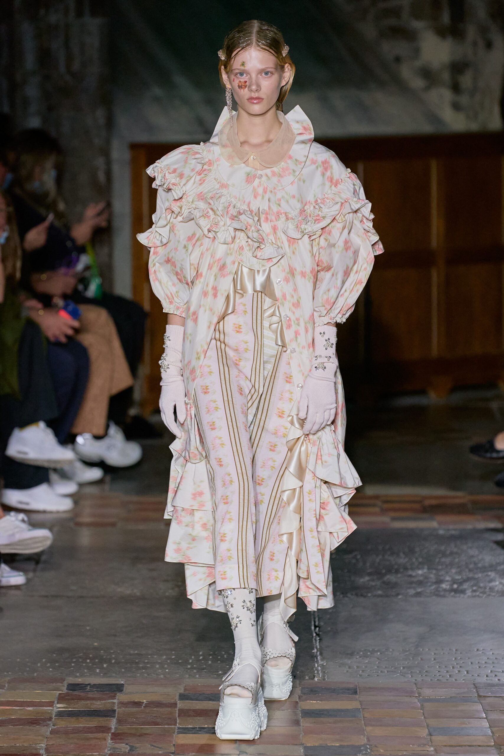 Simone Rocha S/S 22 Look 26