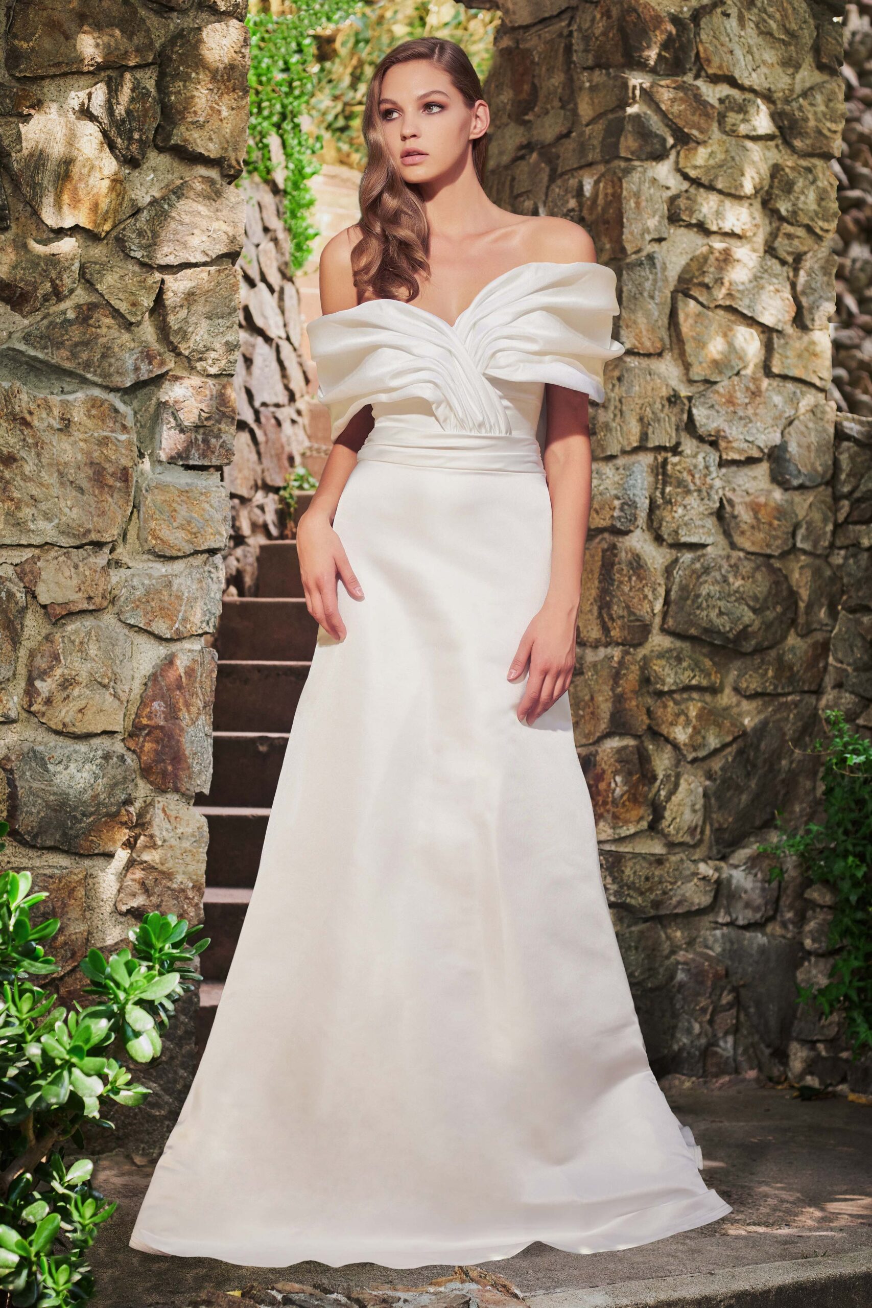Tadashi Shoji F/W 20 Bridal Look 26