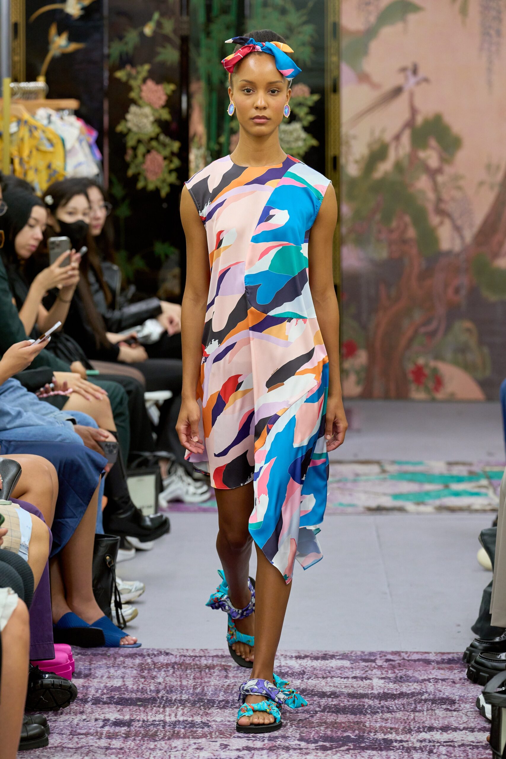 Snow Xue Gao S/S 23 Look 26