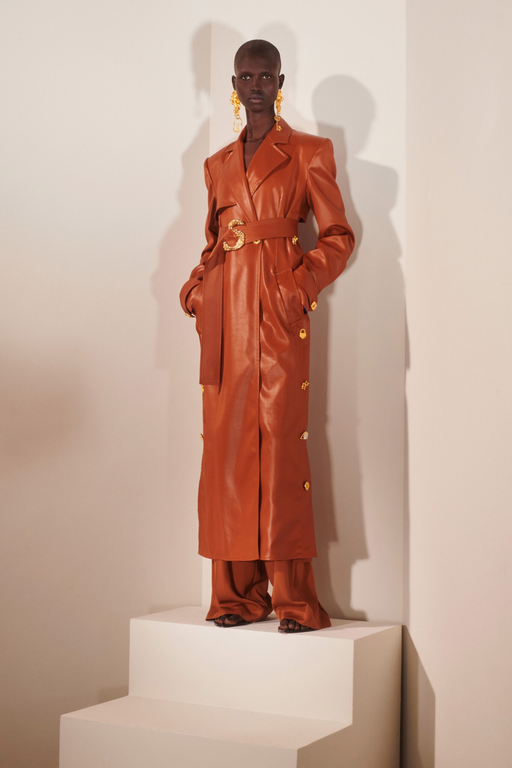 Schiaparelli F/W 20 Look 26