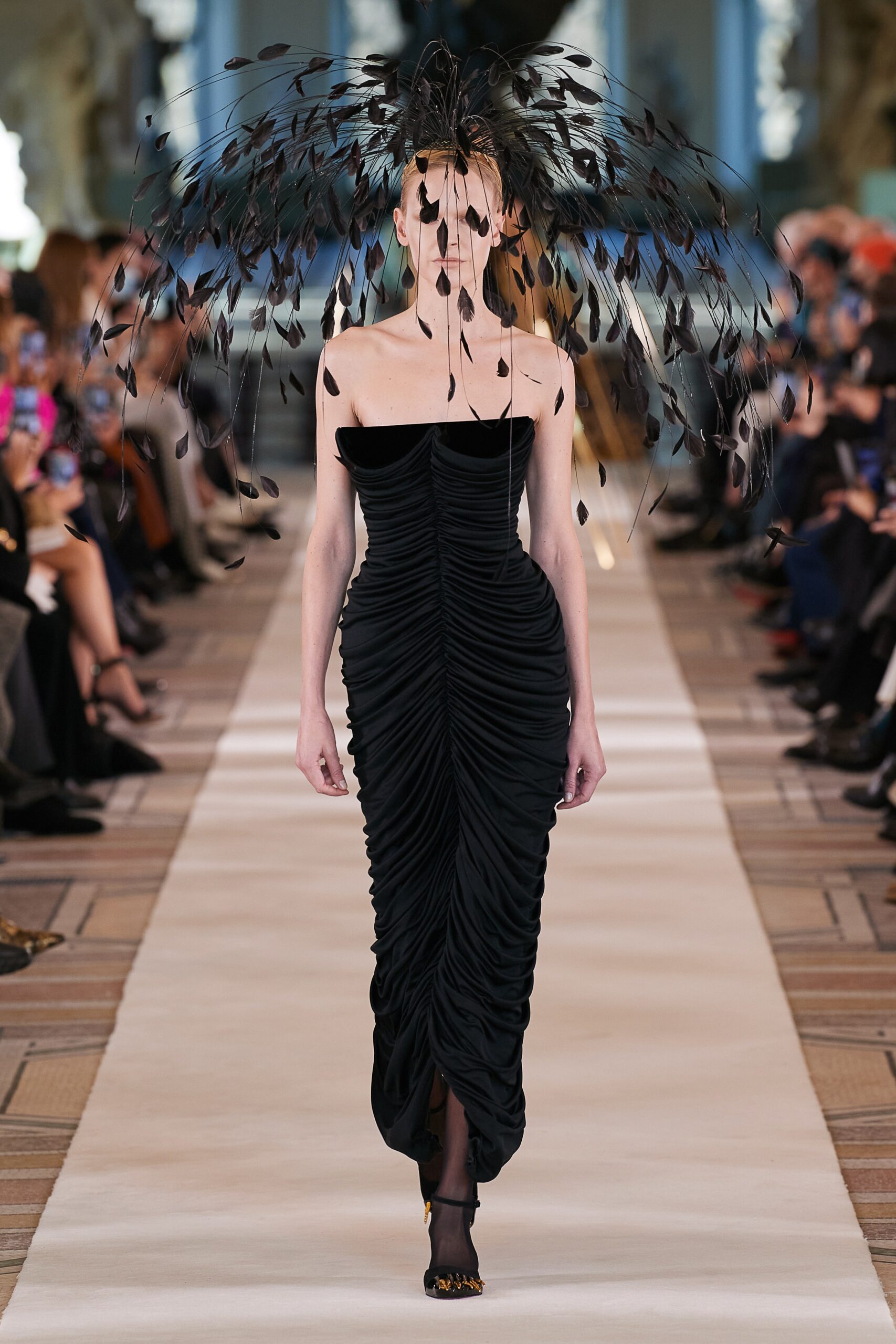 Schiaparelli S/S 22 Couture Look 27