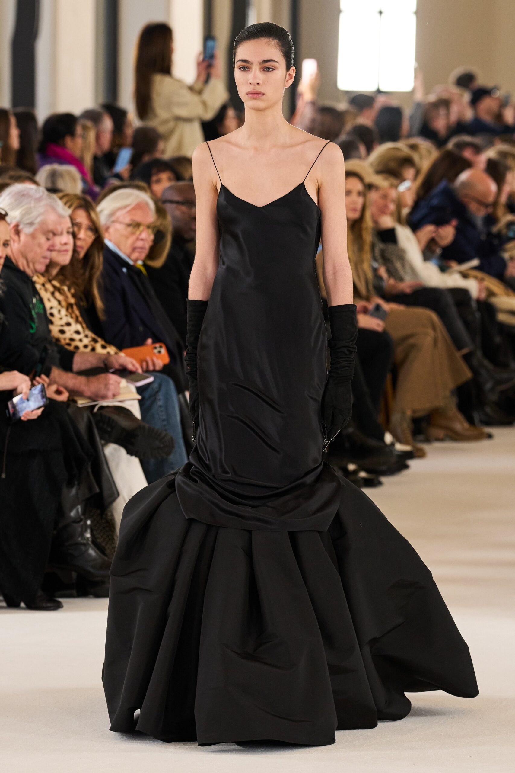 Schiaparelli S/S 23 Couture Look 27