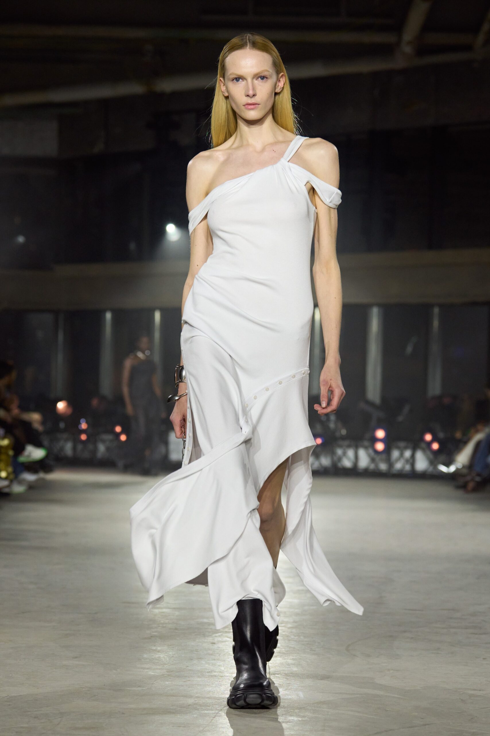Simkhai F/W 23 Look 27