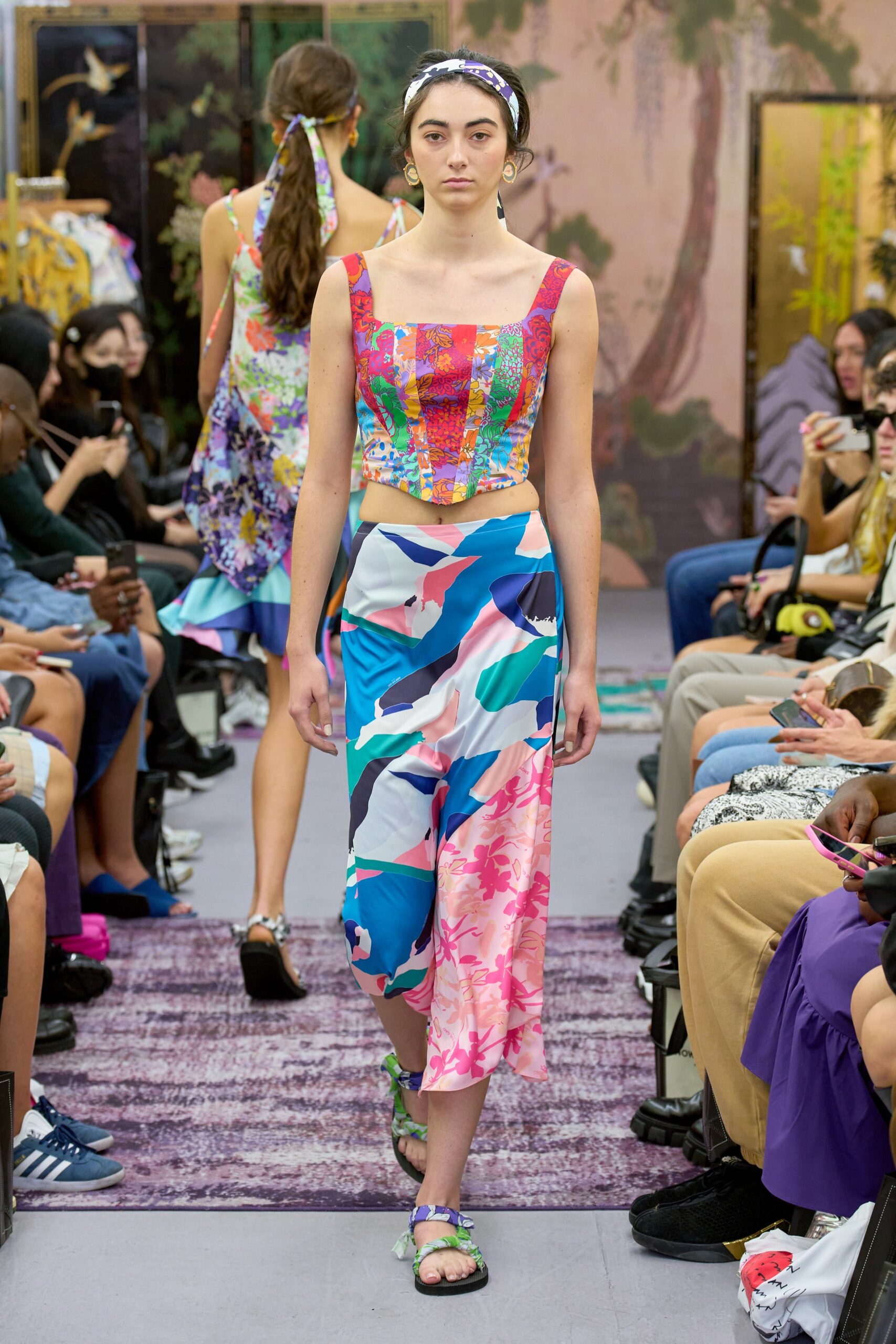 Snow Xue Gao S/S 23 Look 27