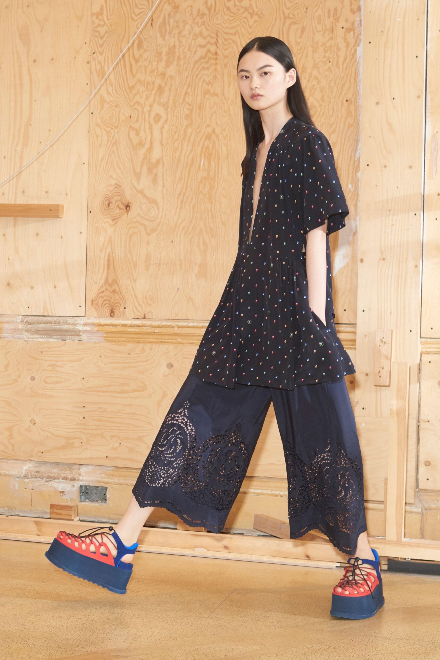 Stella McCartney Resort 19 Look 29