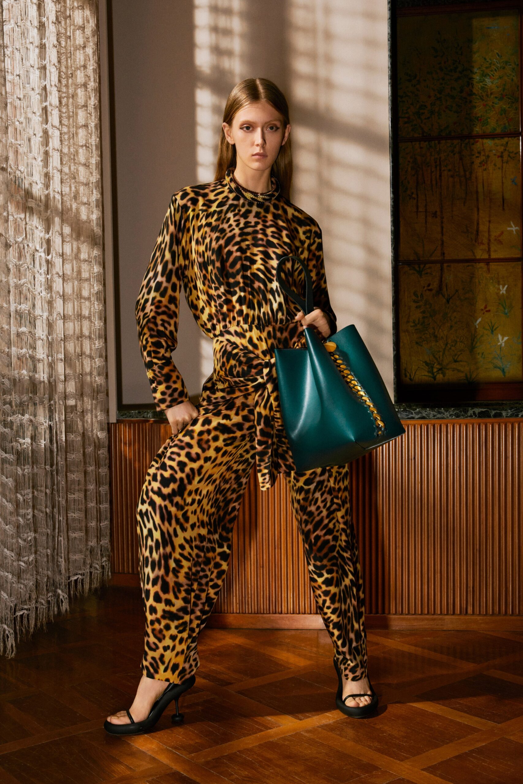 Stella McCartney F/W 22 Look 29