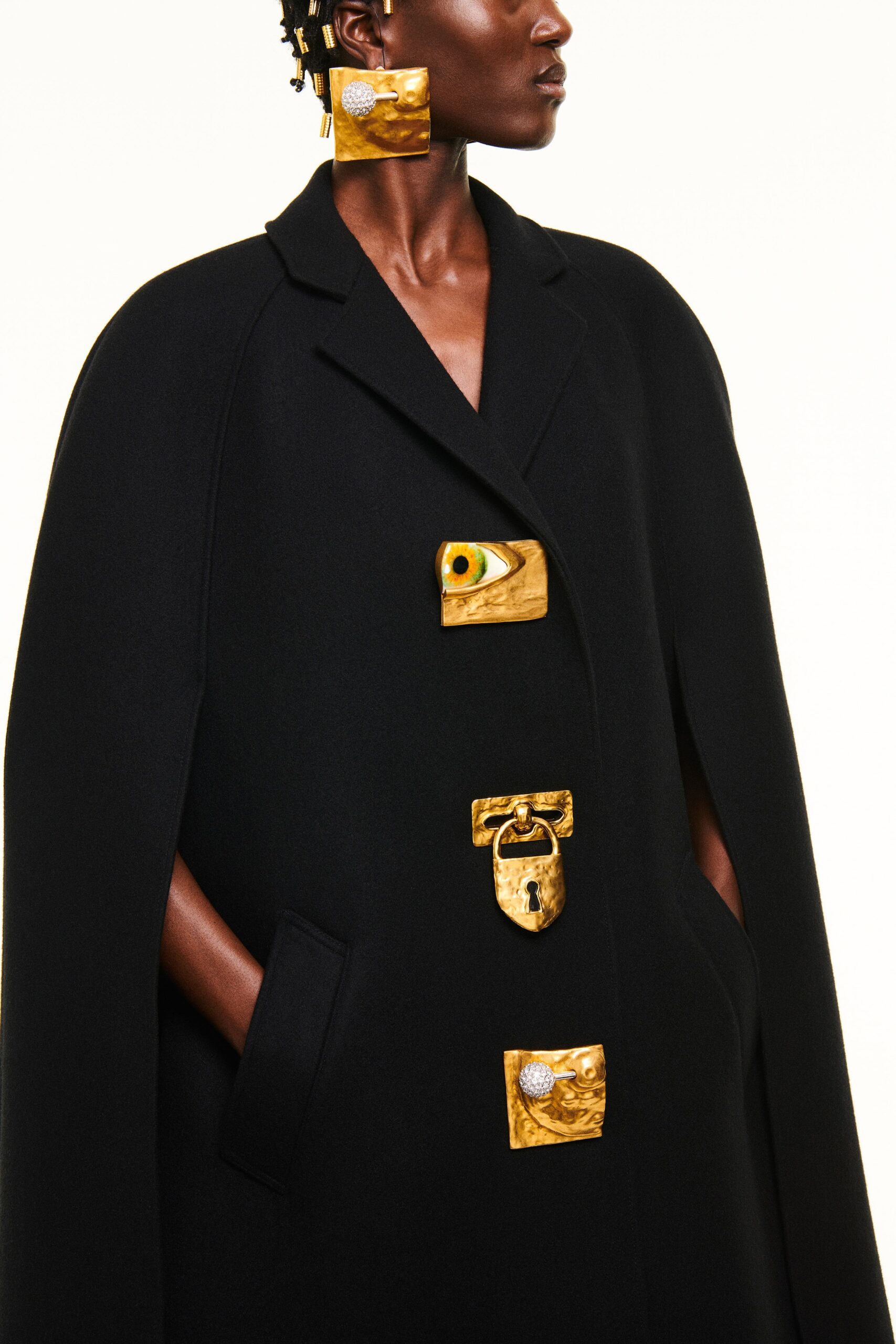 Schiaparelli F/W 21 Look 30