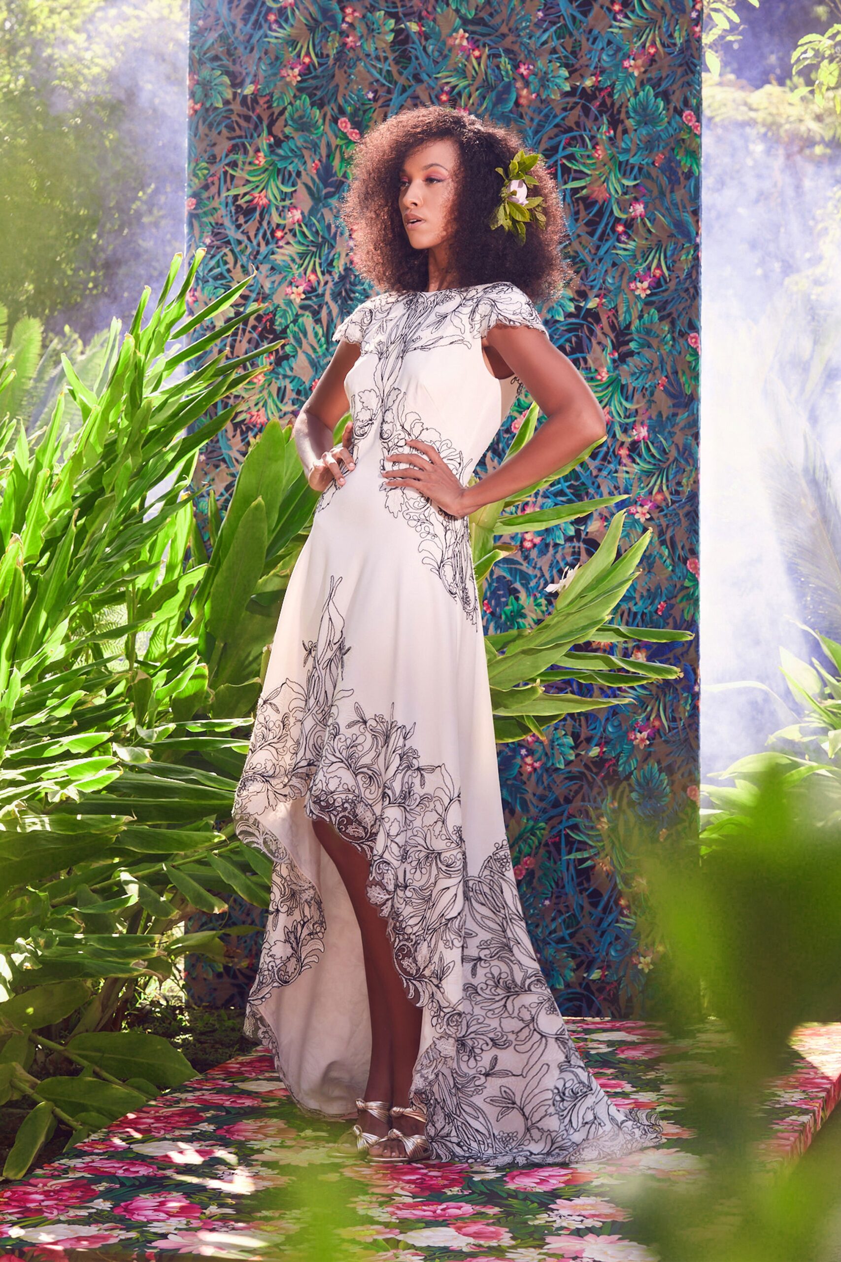 Tadashi Shoji S/S 21 Look 30