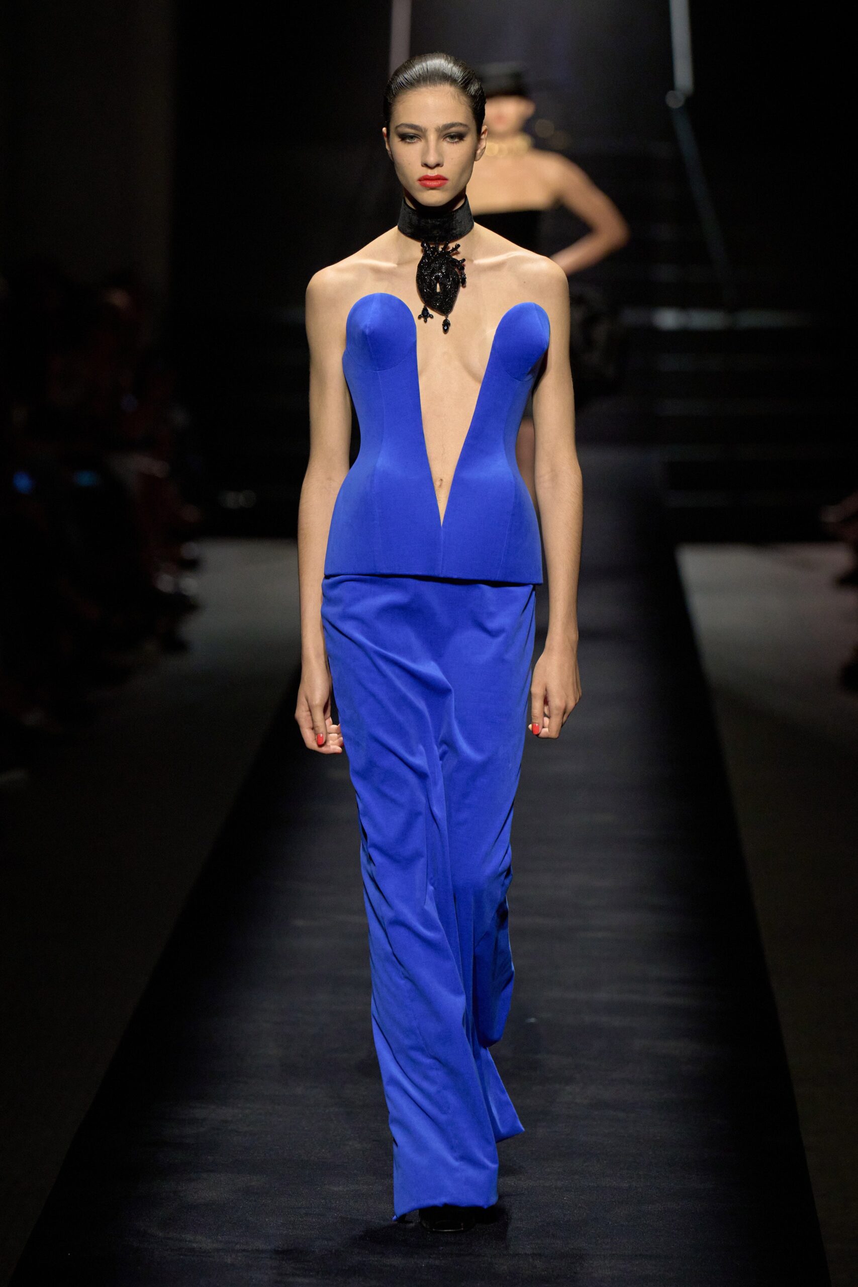 Schiaparelli F/W 22 Couture Look 30