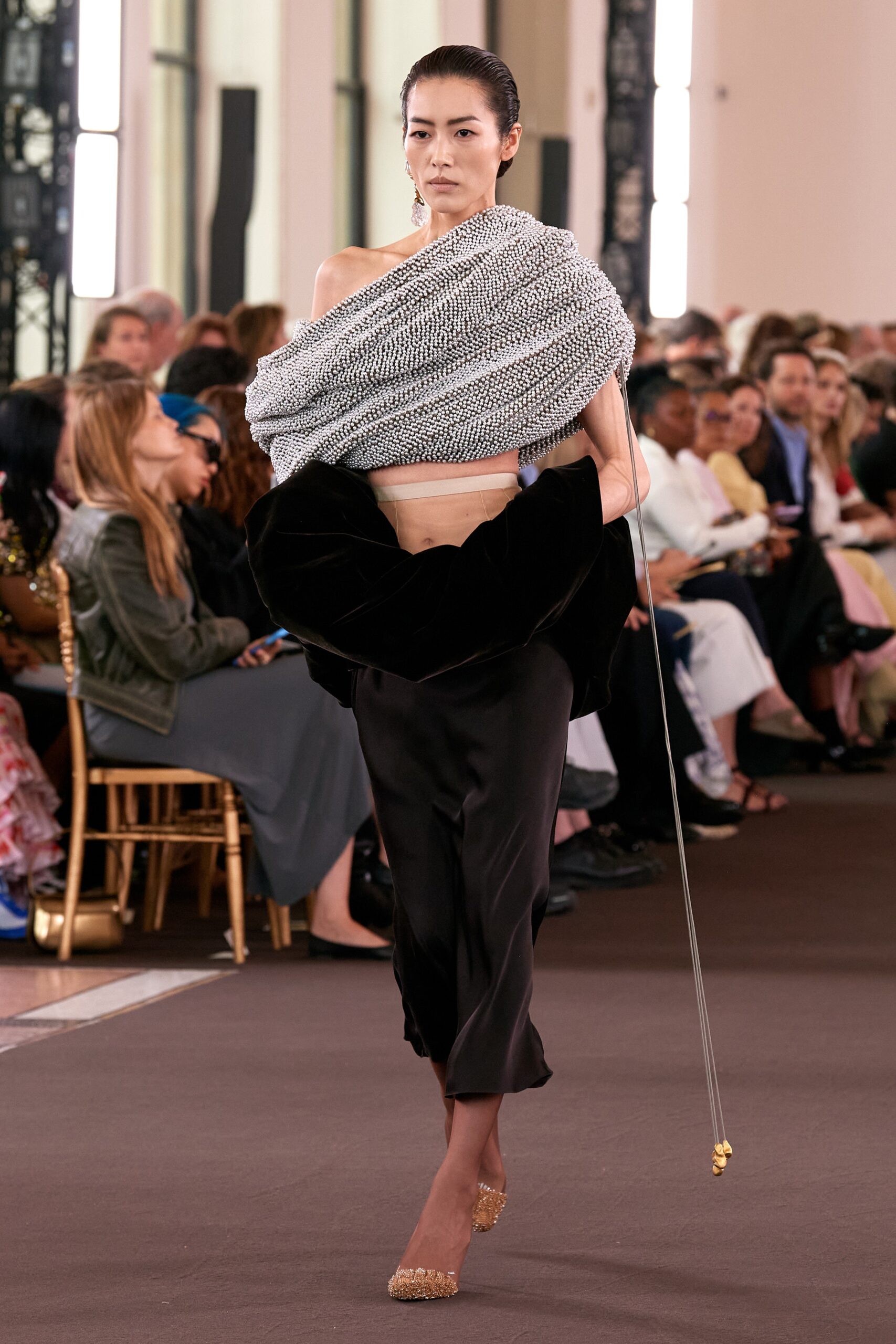 Schiaparelli F/W 23 Couture Look 30