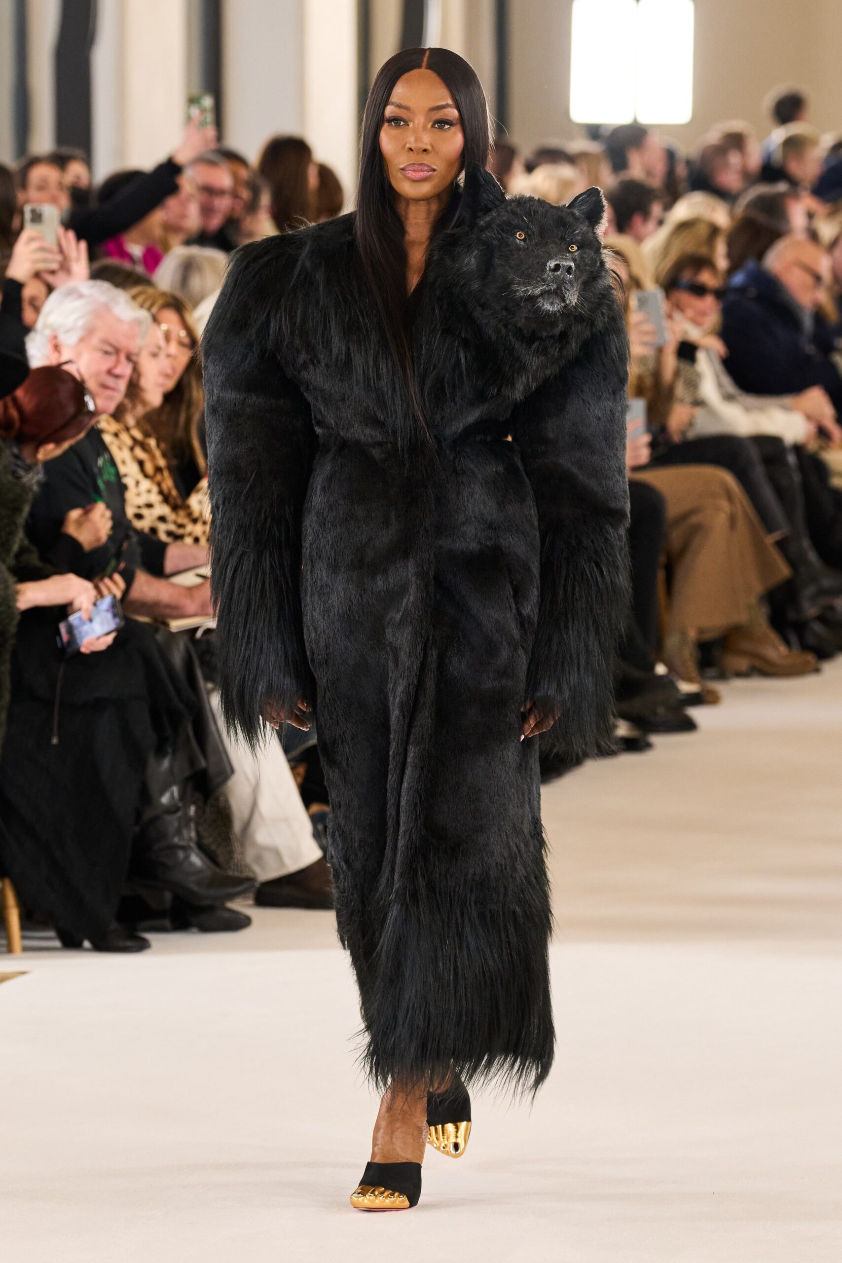 Schiaparelli S/S 23 Couture Look 30
