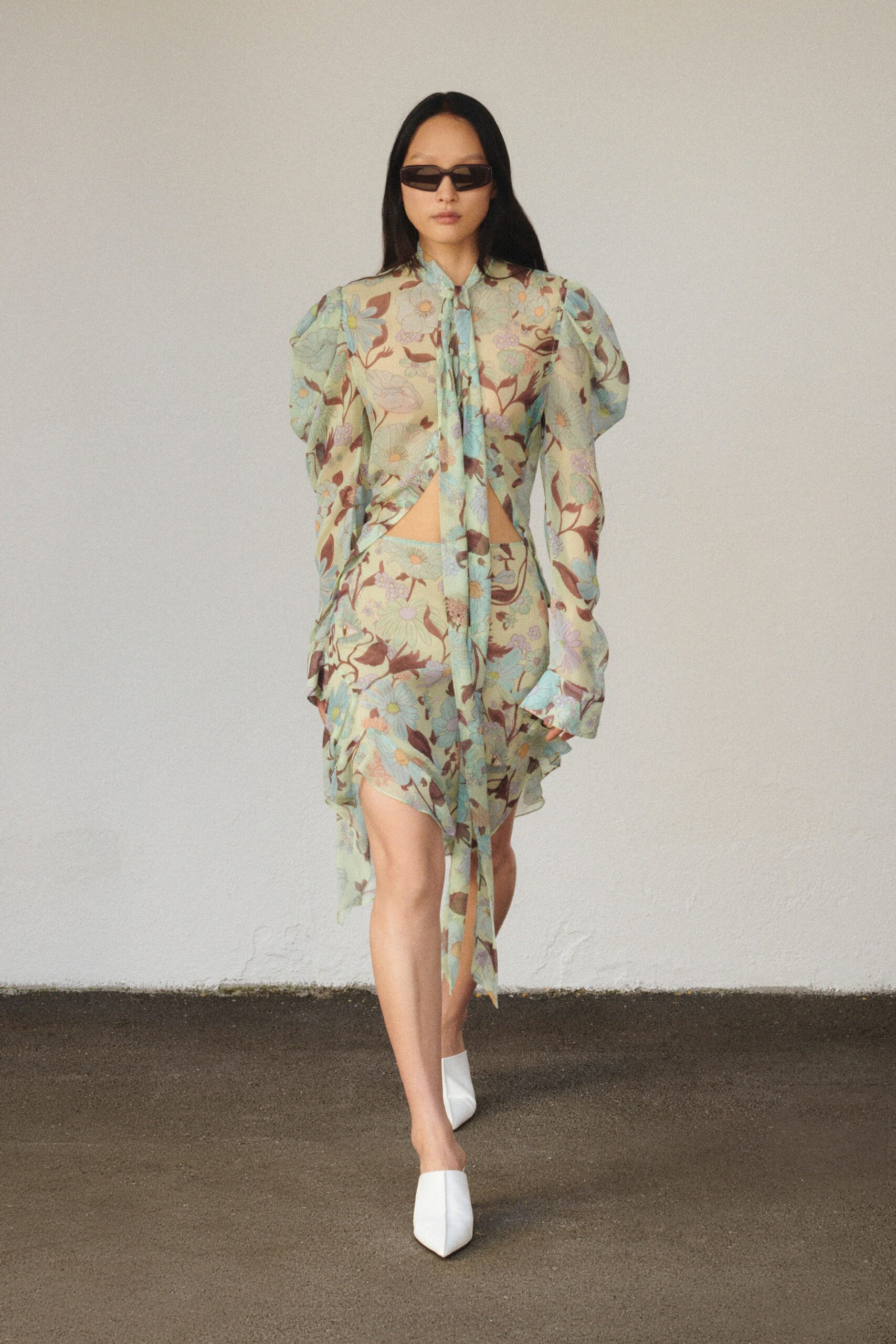 Stella McCartney Resort 24 Look 30