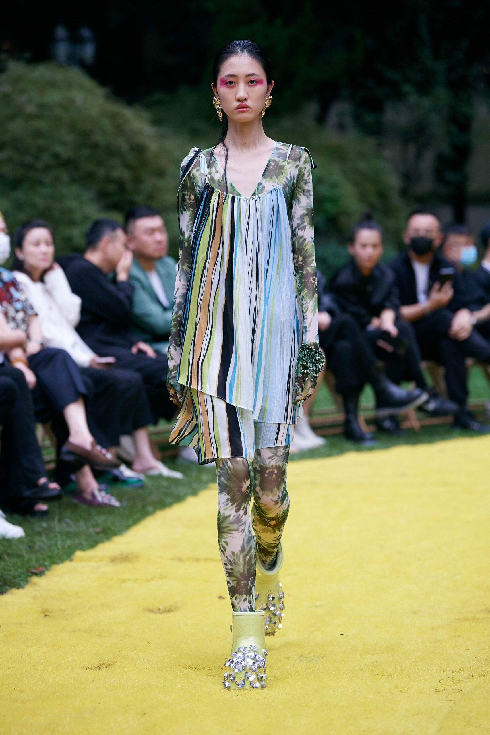 Shuting Qiu Shanghai S/S 22 Look 31