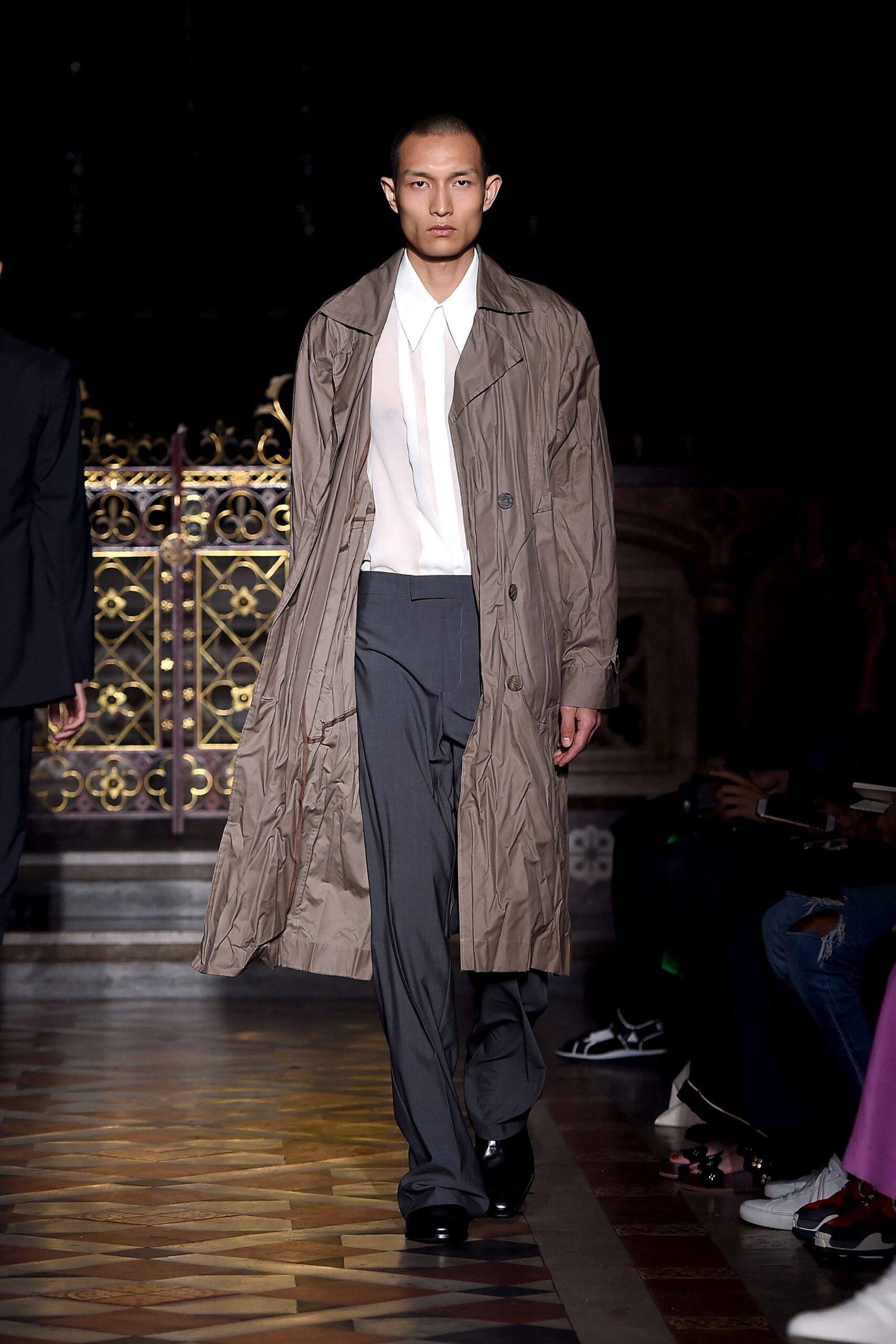 Sharon Wauchob S/S 19 Menswear Look 31