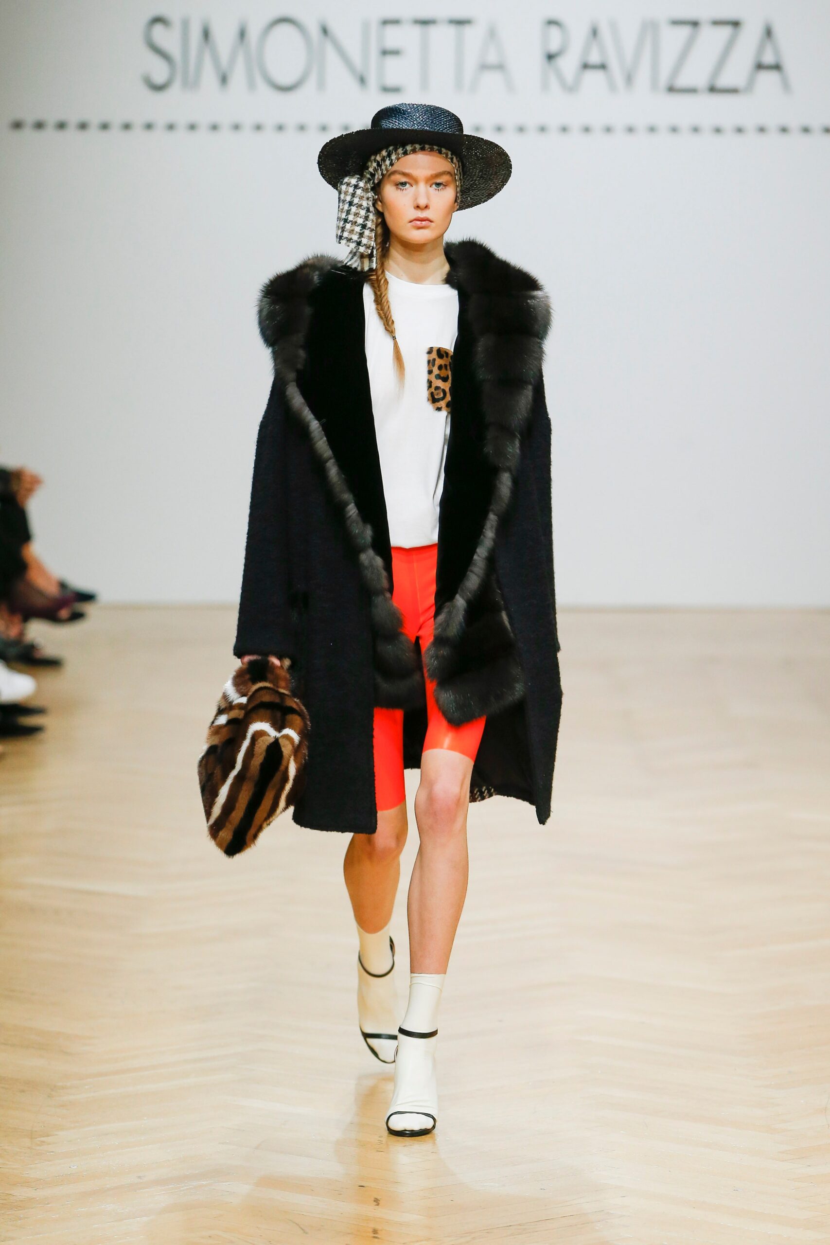 Simonetta Ravizza F/W 19 Look 31