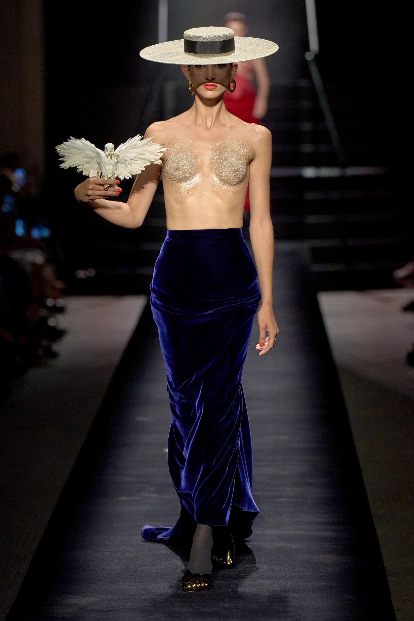 Schiaparelli F/W 22 Couture Look 32