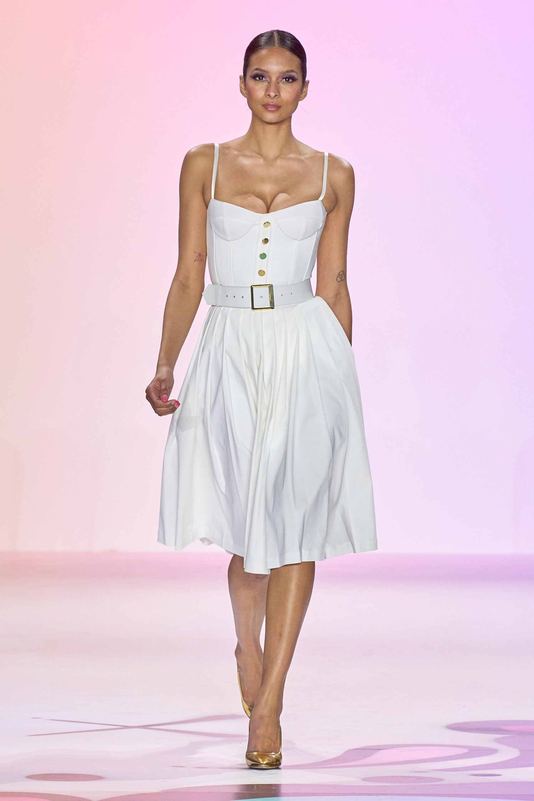 Sergio Hudson S/S 23 Look 32