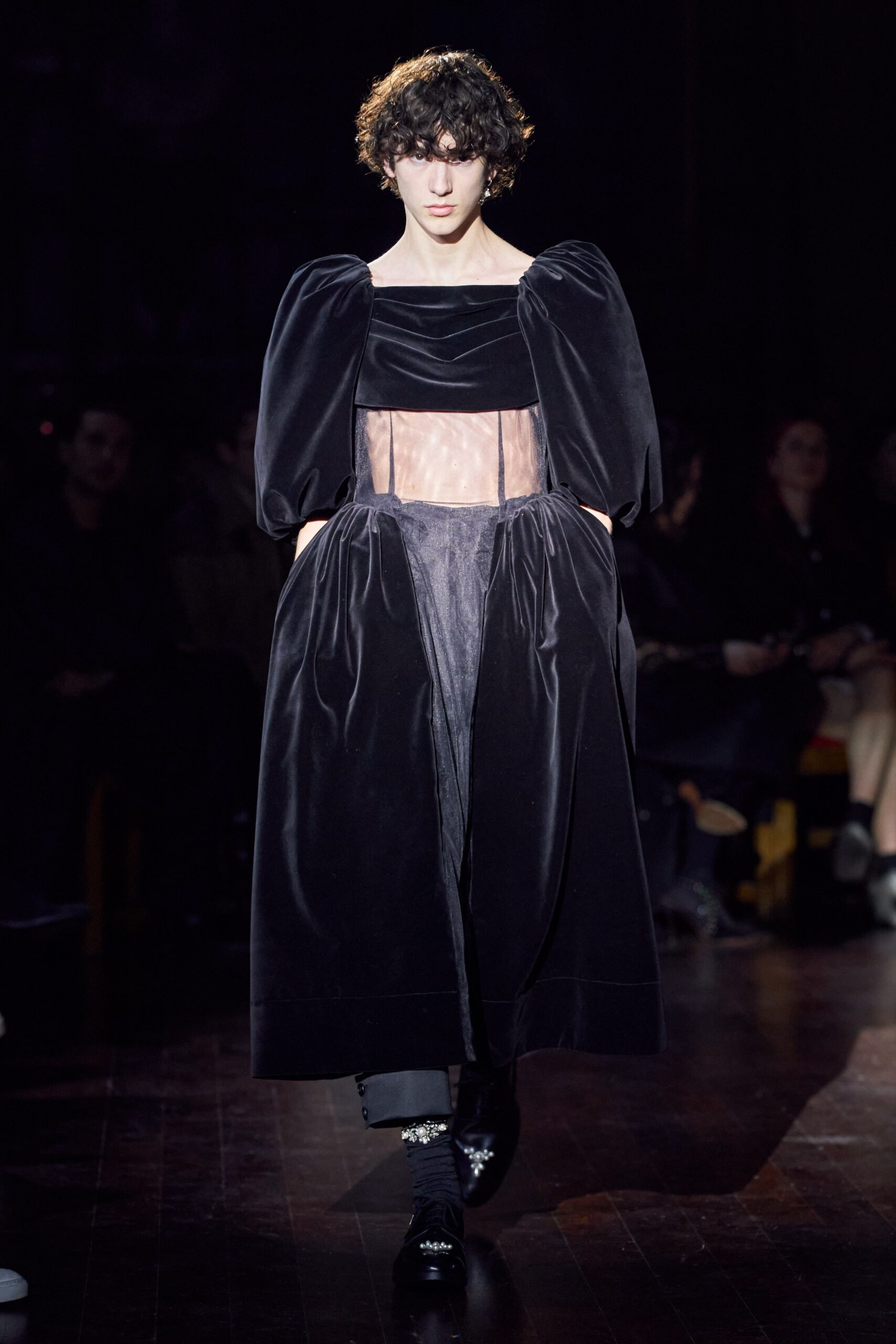Simone Rocha F/W 22 Look 33