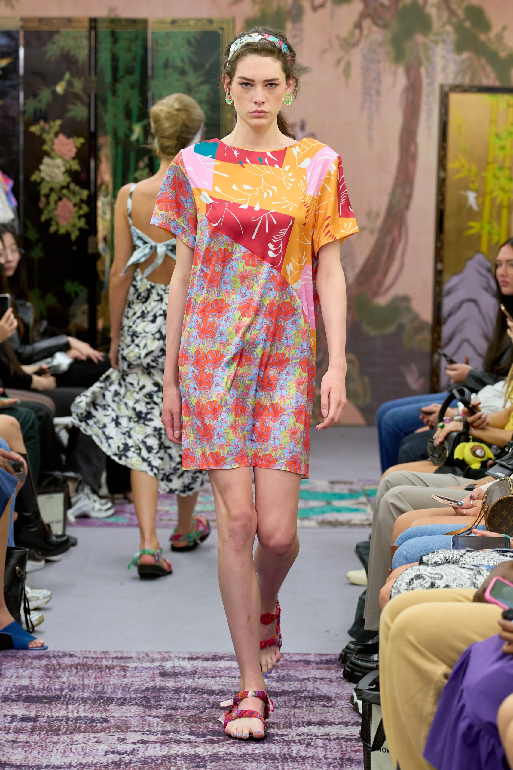 Snow Xue Gao S/S 23 Look 33
